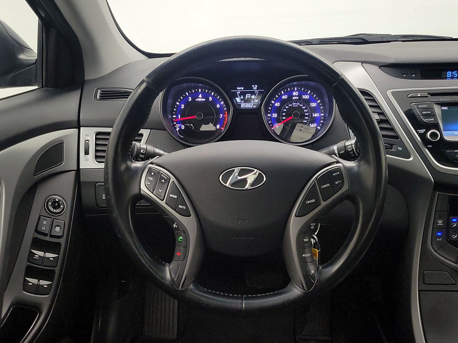 Thumbnail: 2015 Hyundai Elantra - 10