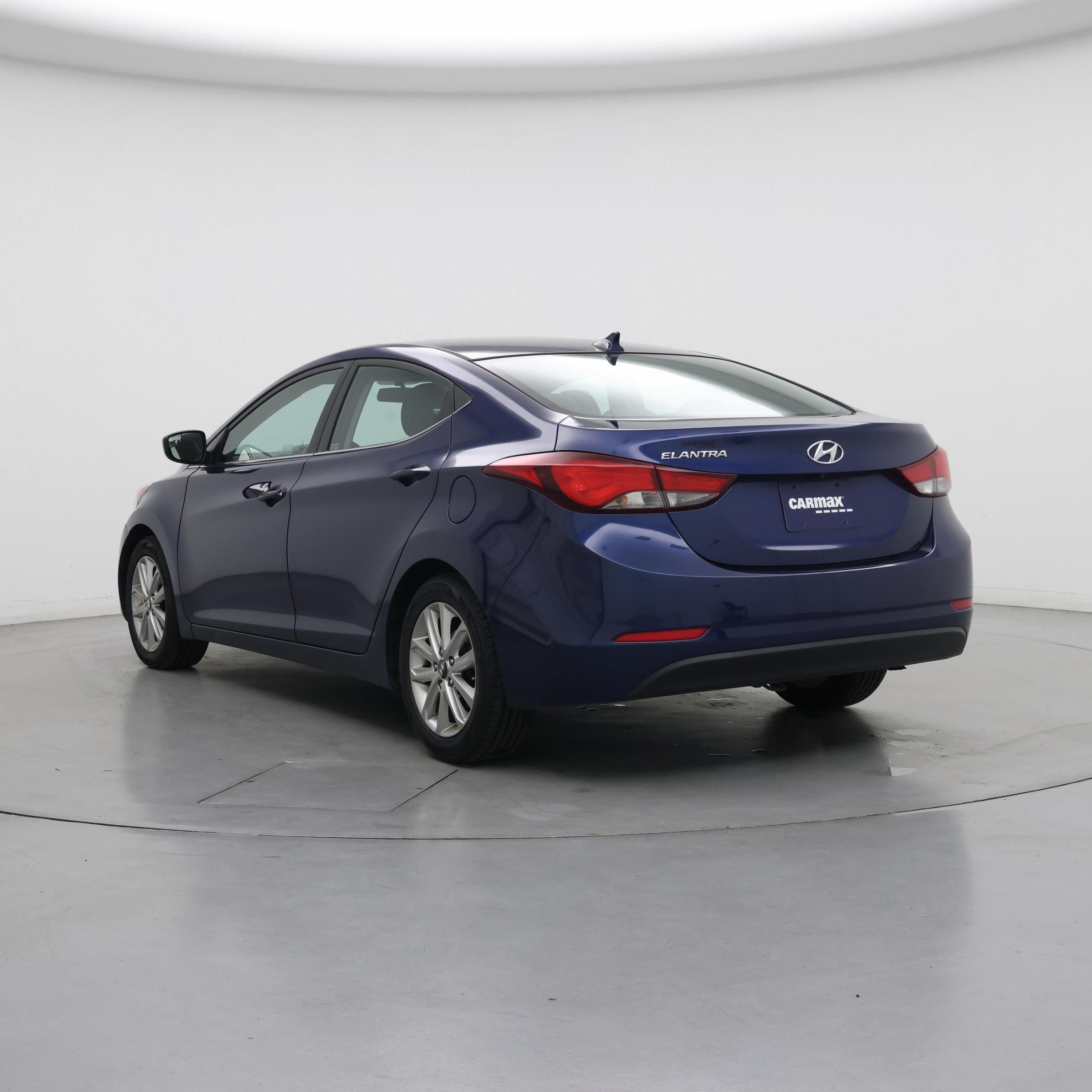Thumbnail: 2015 Hyundai Elantra - 2