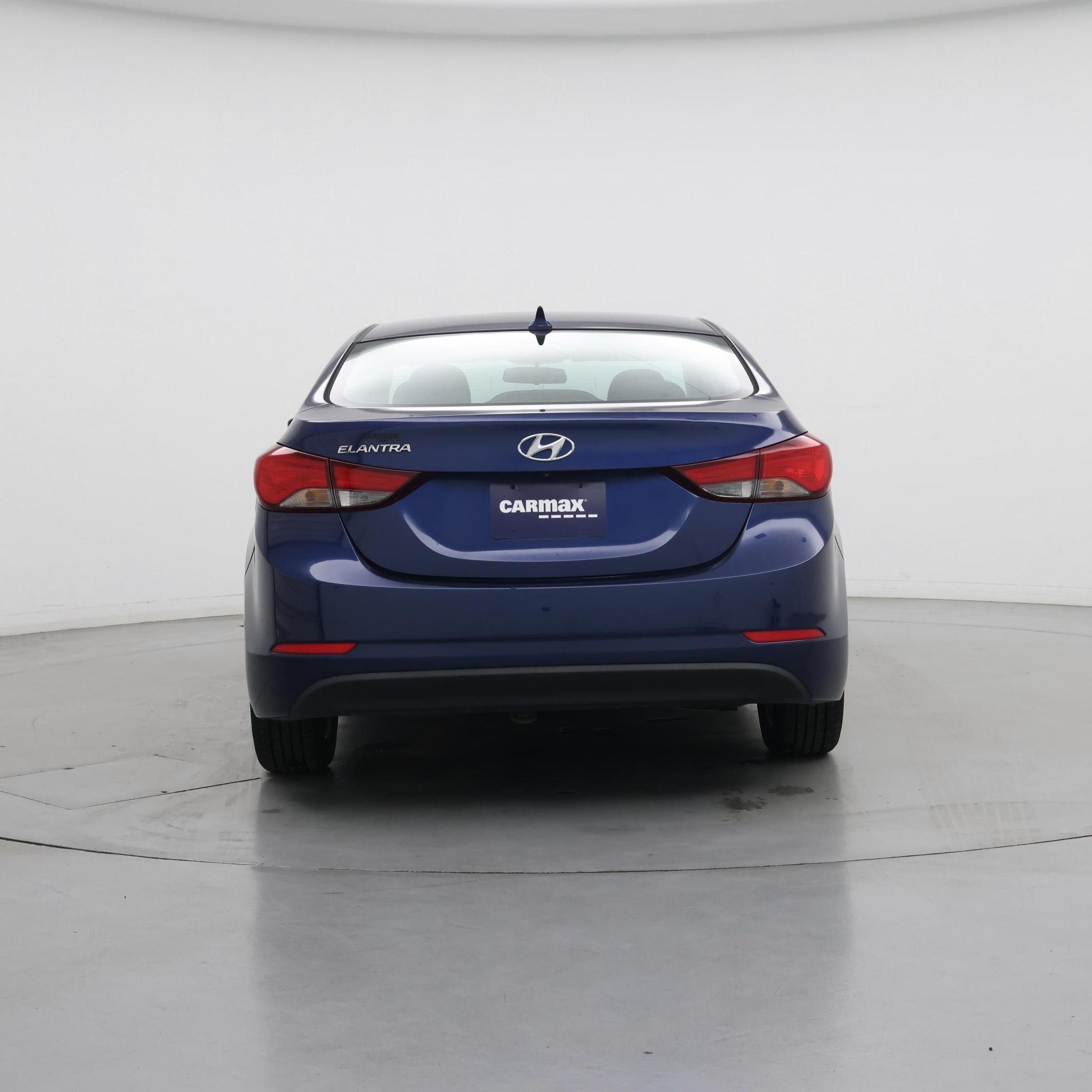 Thumbnail: 2015 Hyundai Elantra - 6