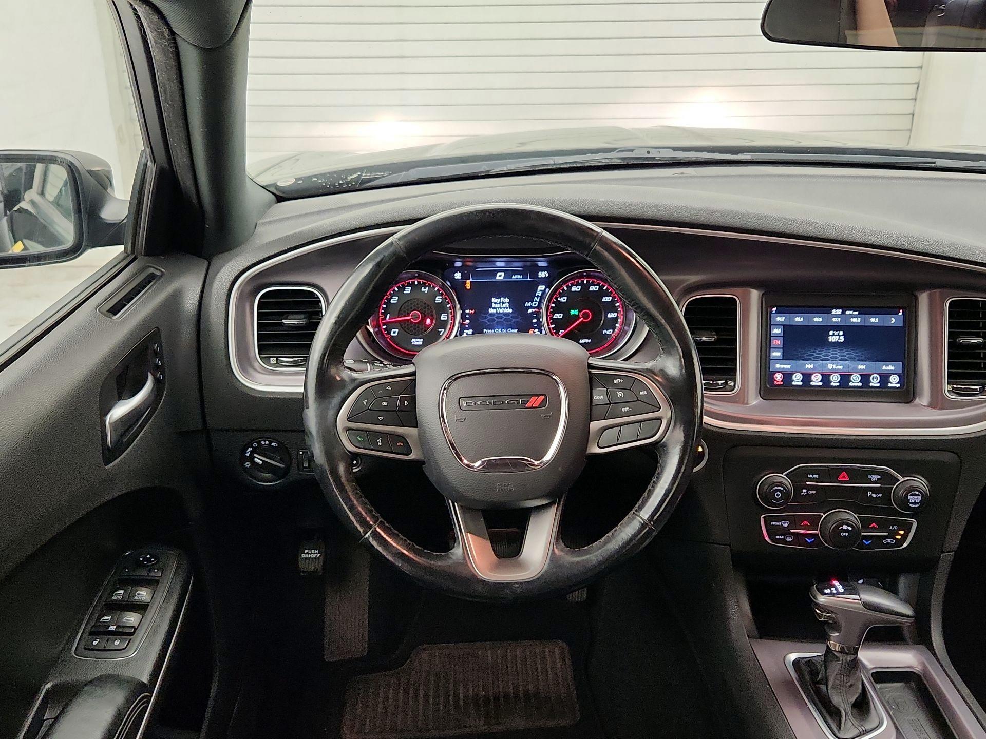 Thumbnail: 2020 Dodge Charger - 10