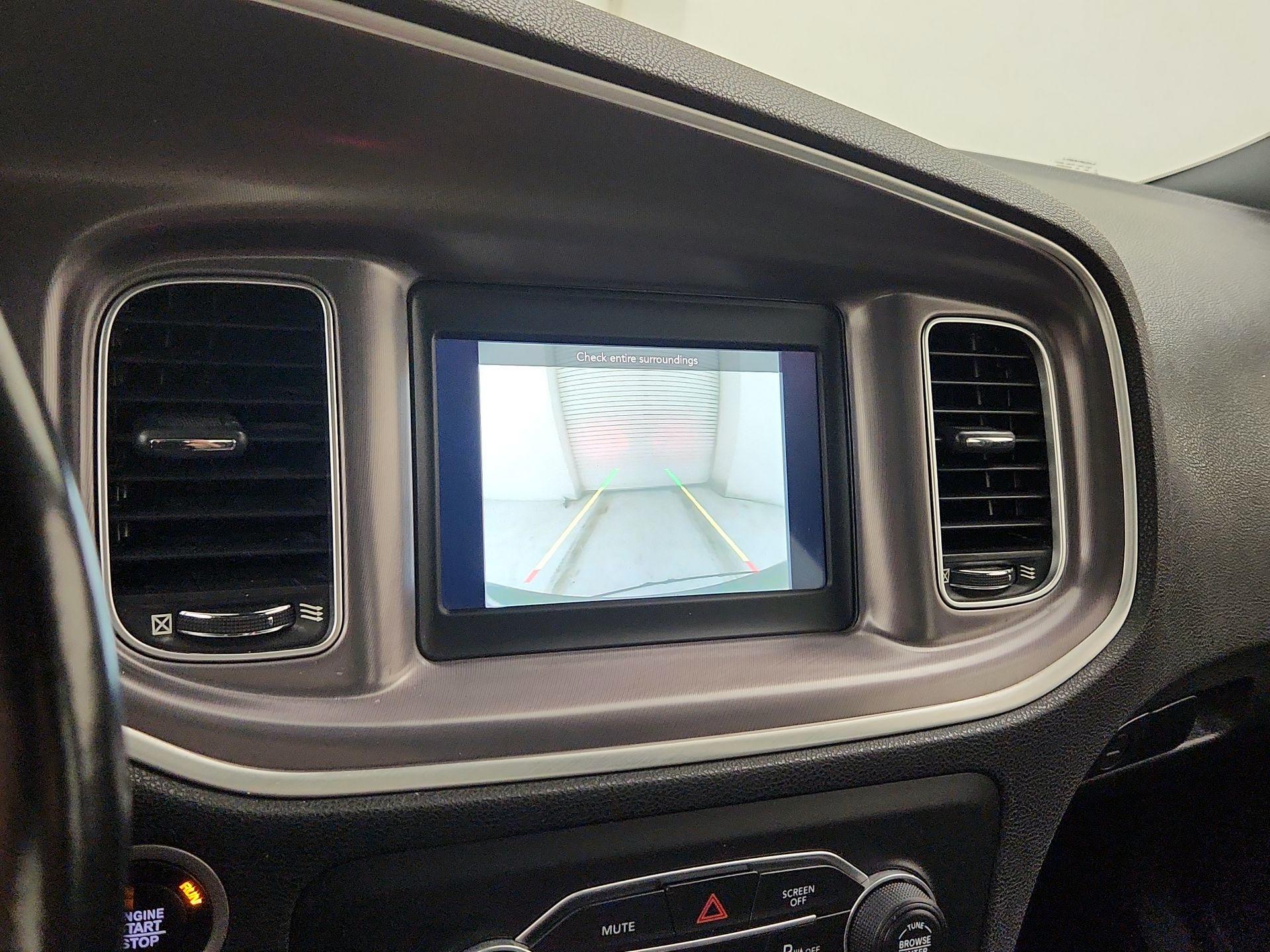 Thumbnail: 2020 Dodge Charger - 14