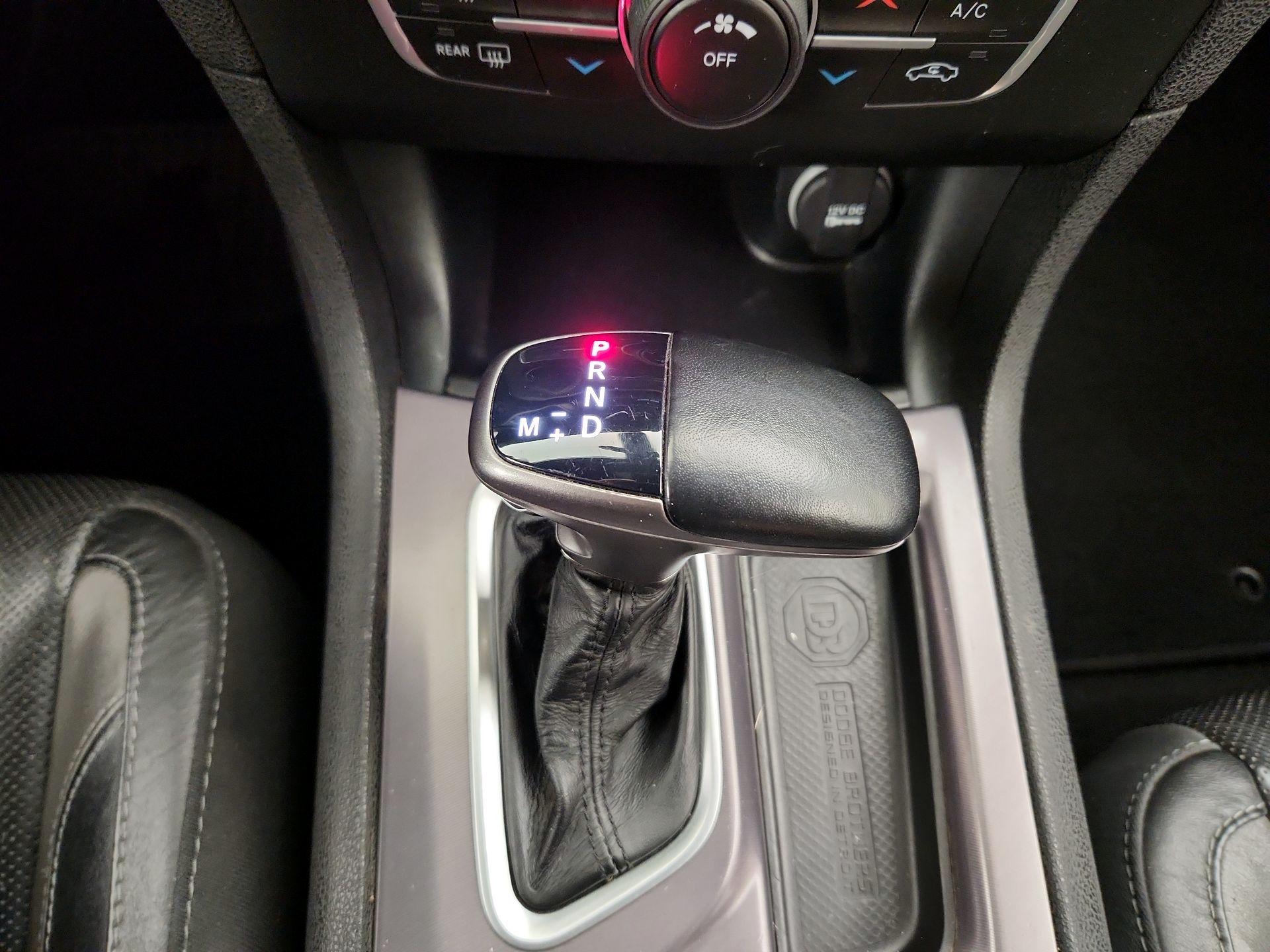 Thumbnail: 2020 Dodge Charger - 17