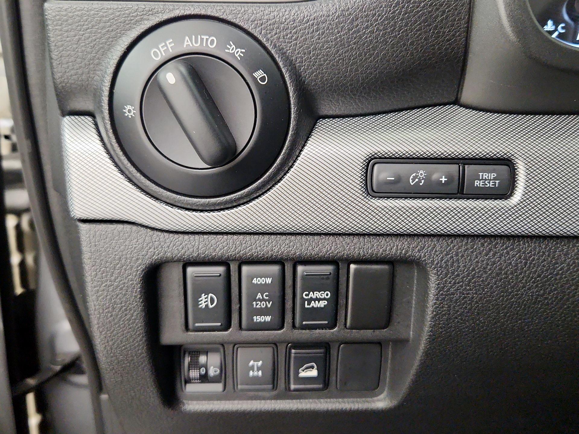 Thumbnail: 2018 Nissan Titan - 13