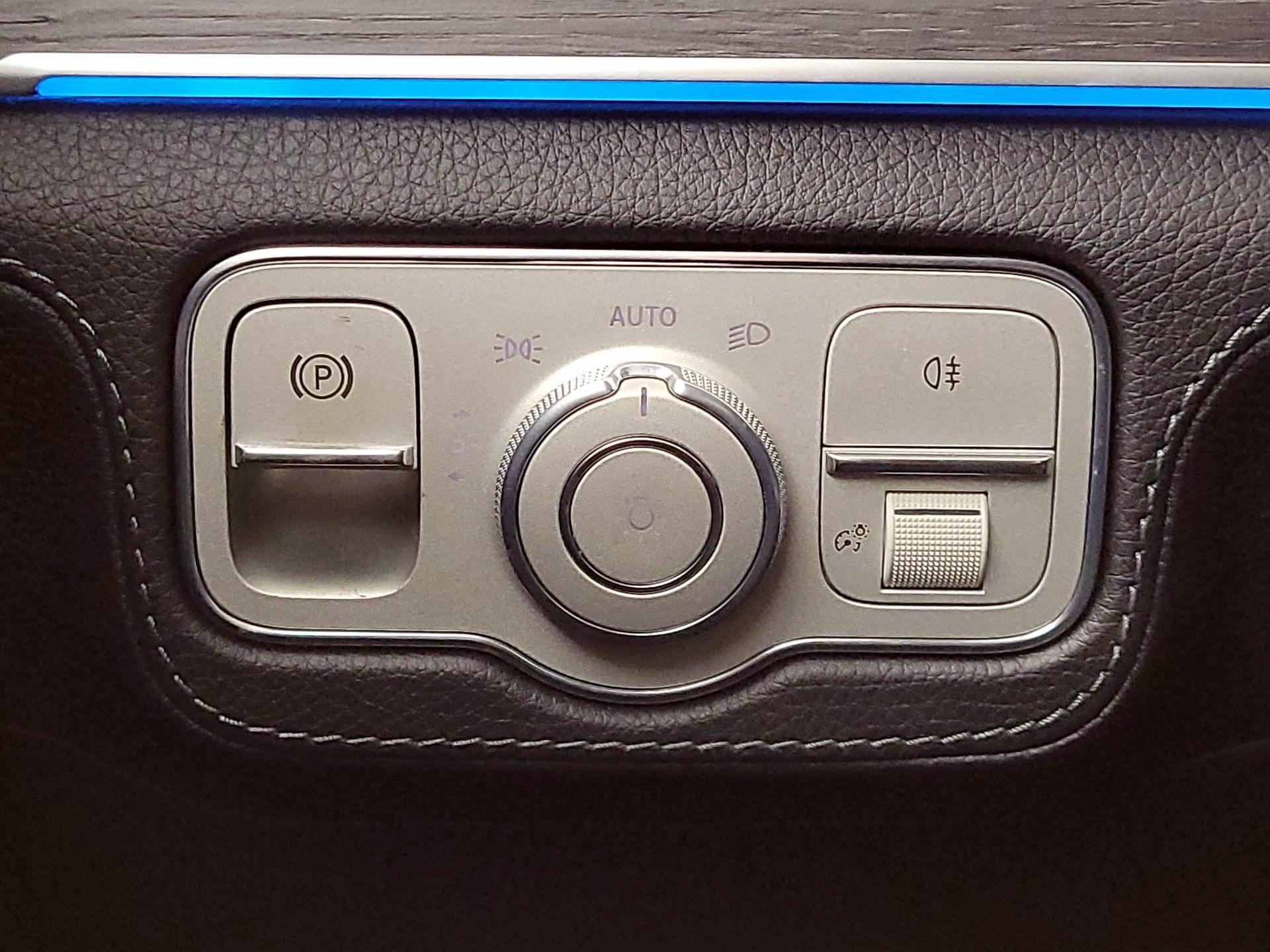 Thumbnail: 2020 Mercedes-Benz GLE - 13