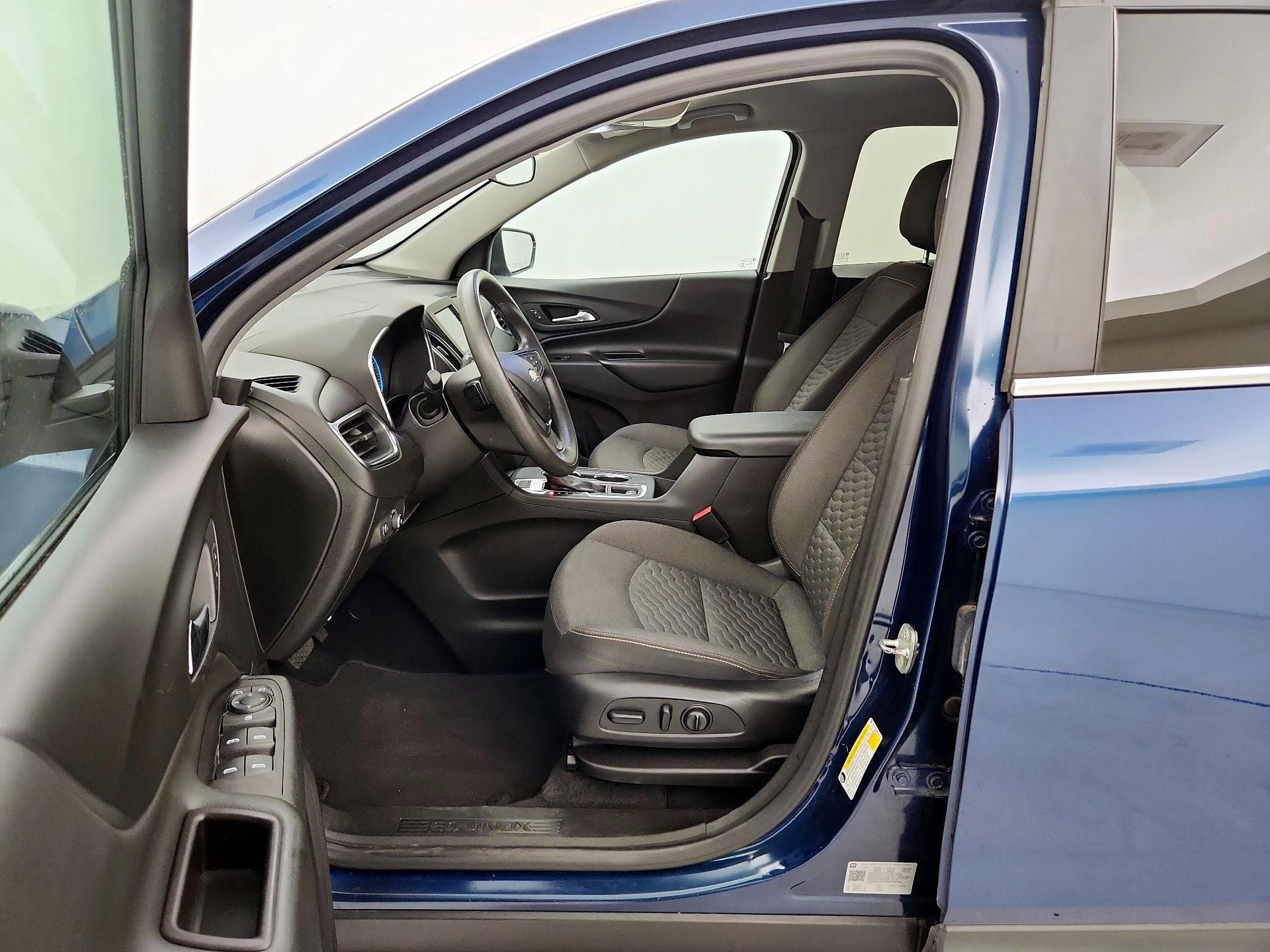 Thumbnail: 2021 Chevrolet Equinox - 11