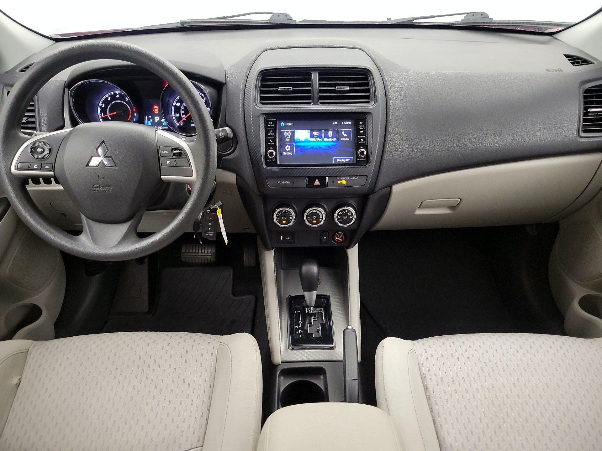 Thumbnail: 2018 Mitsubishi Outlander Sport - 9