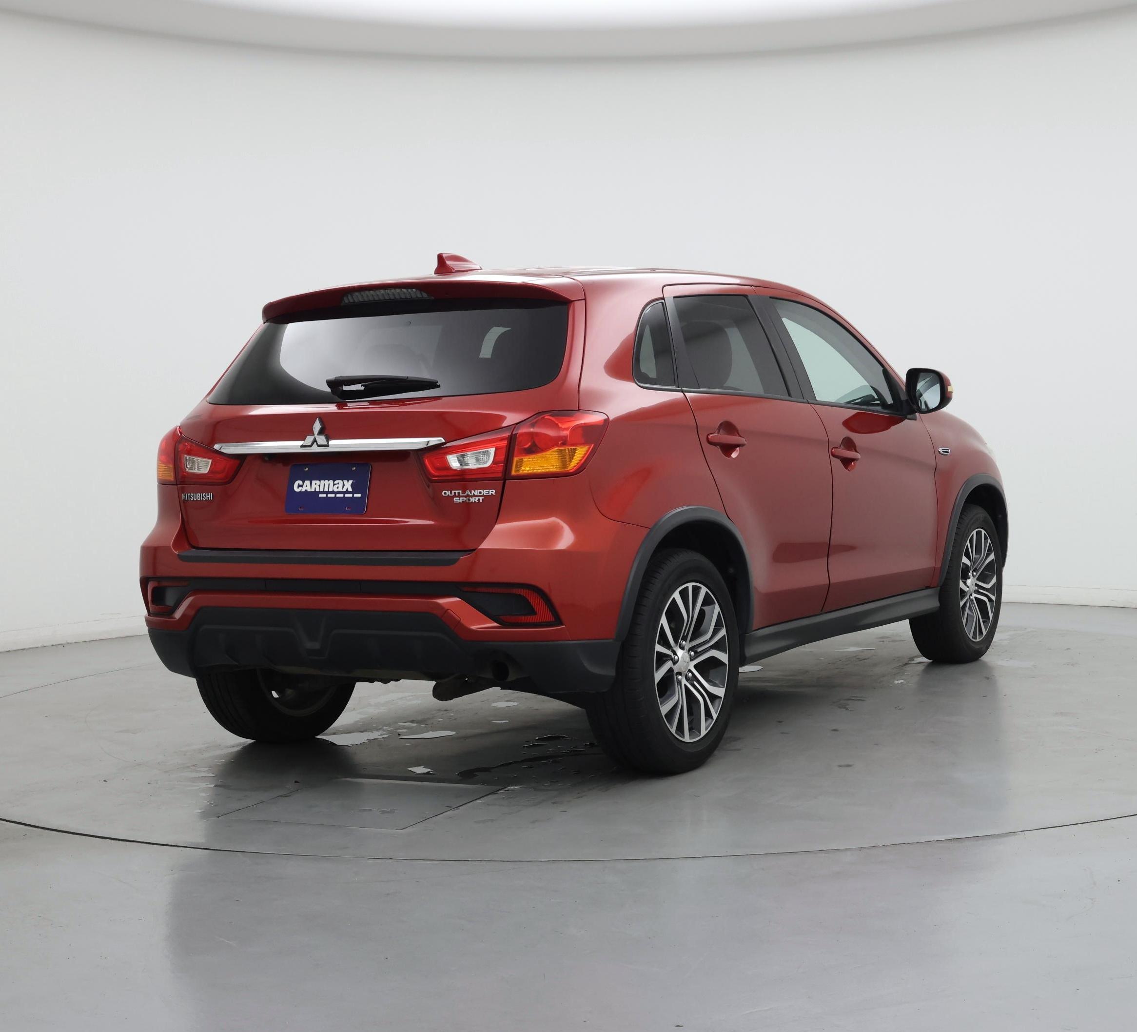 Thumbnail: 2018 Mitsubishi Outlander Sport - 8