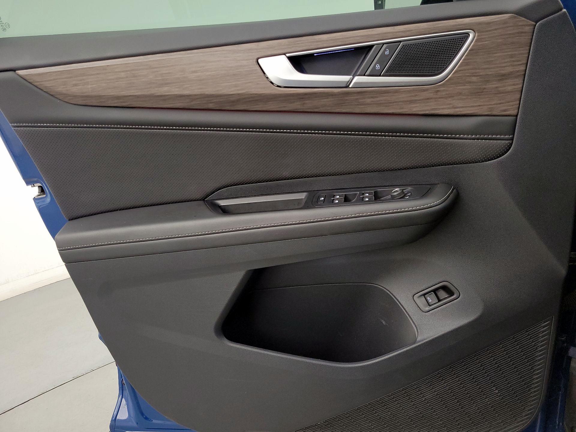 Thumbnail: 2025 Volkswagen Atlas - 12