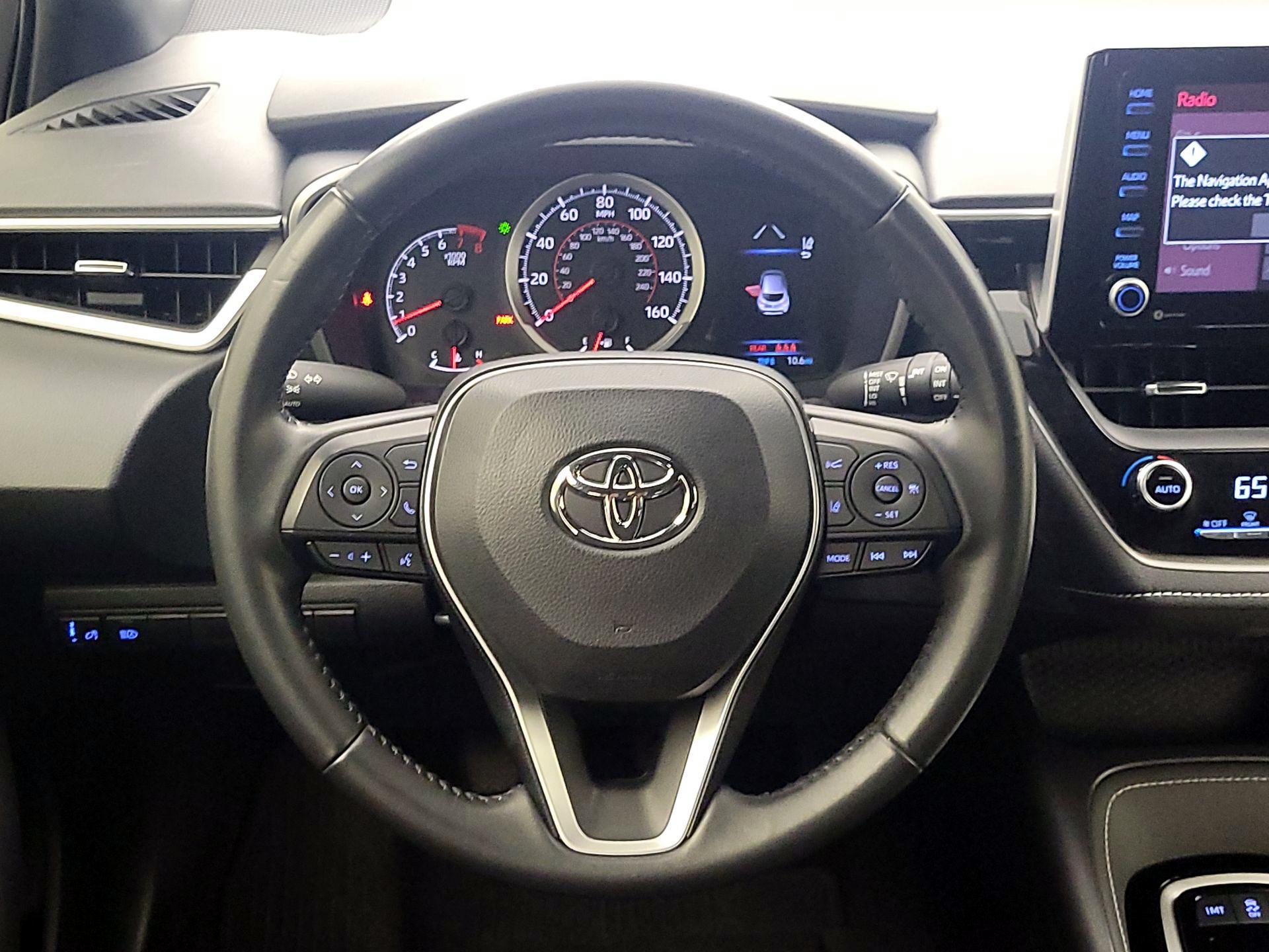 Thumbnail: 2022 Toyota Corolla - 10