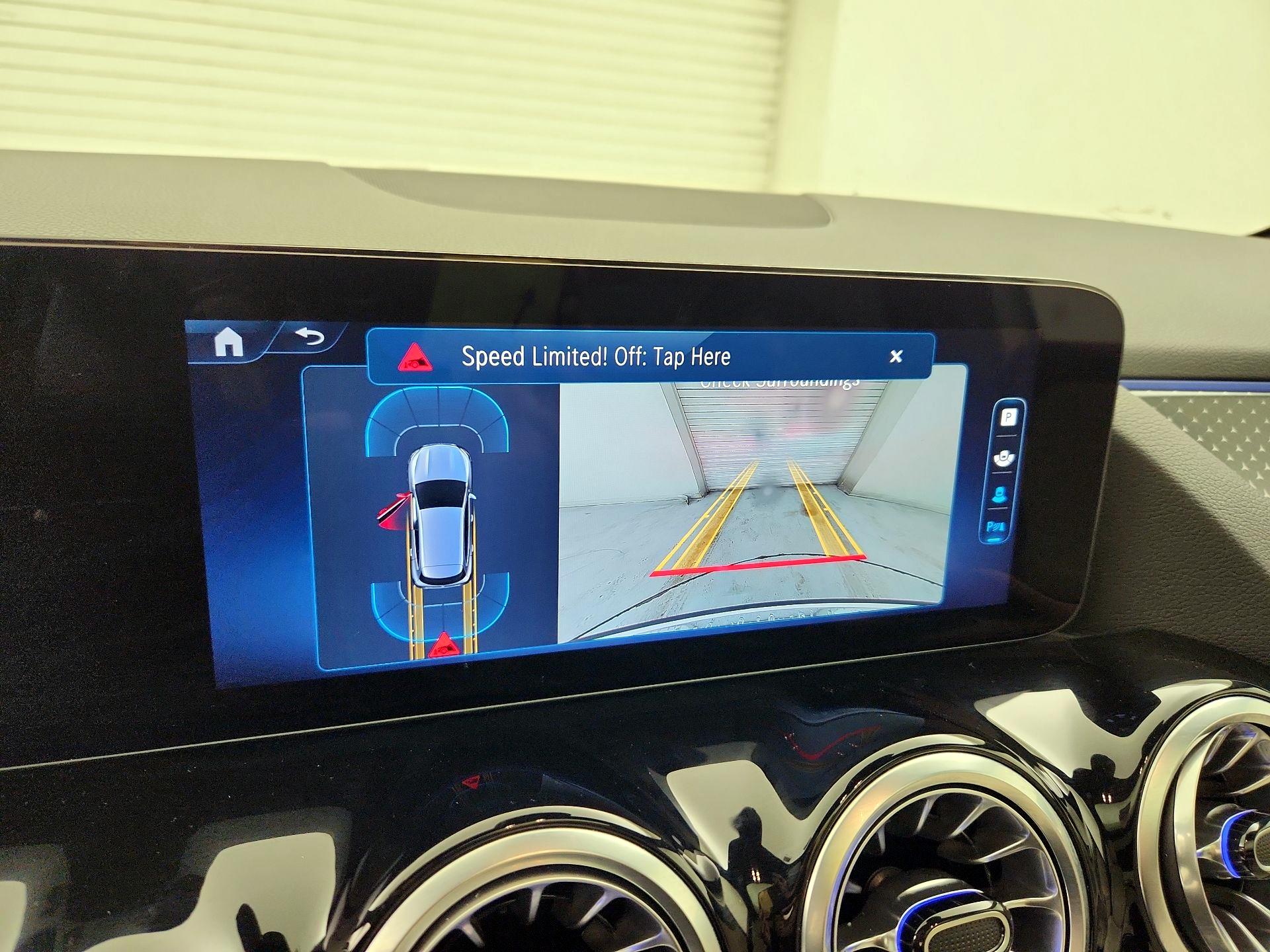 Thumbnail: 2025 Mercedes-Benz GLA - 14