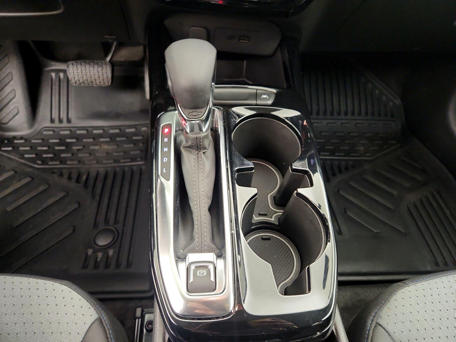 Thumbnail: 2025 Chevrolet Trax - 17