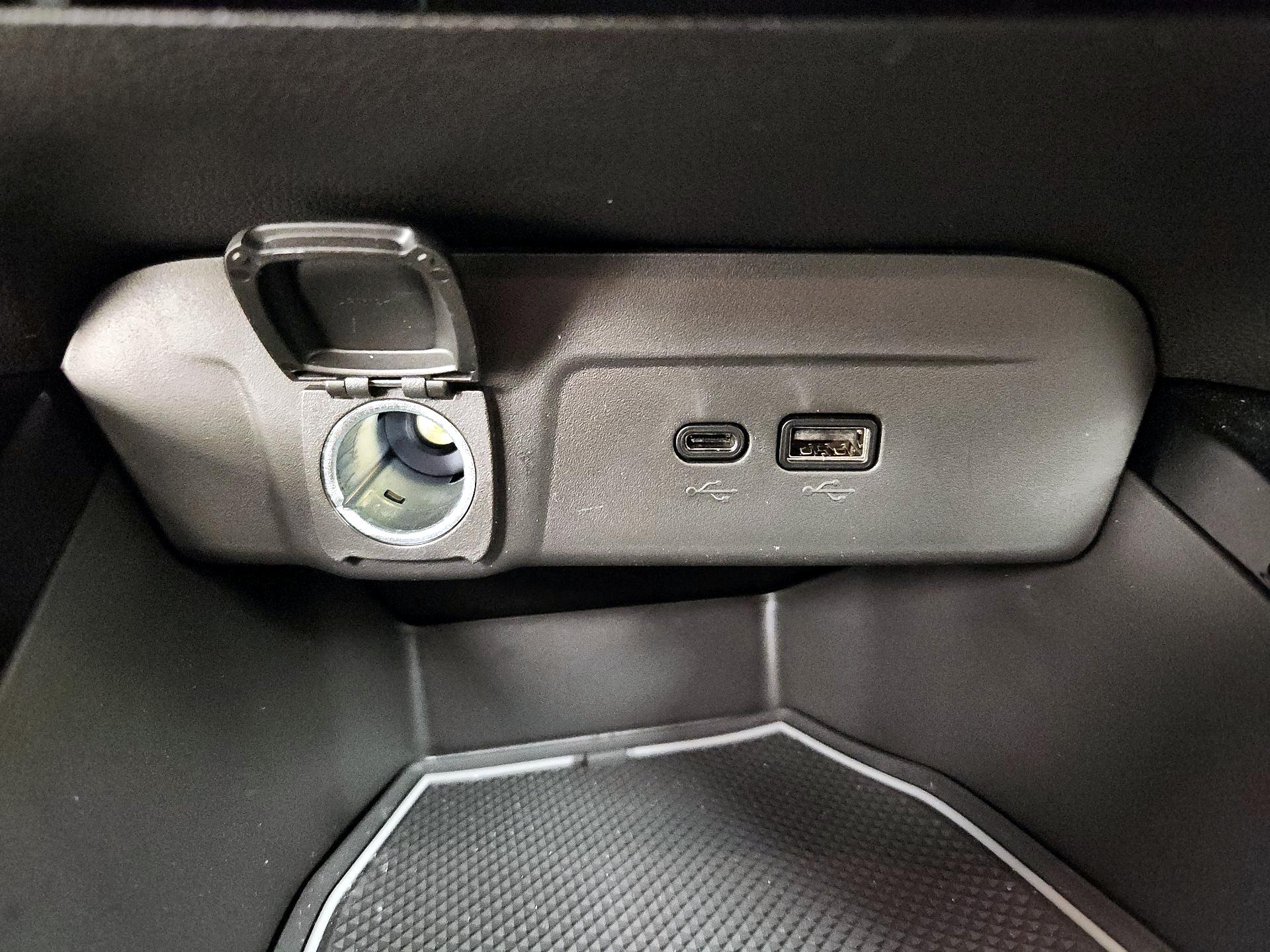 Thumbnail: 2025 Chevrolet Trax - 18