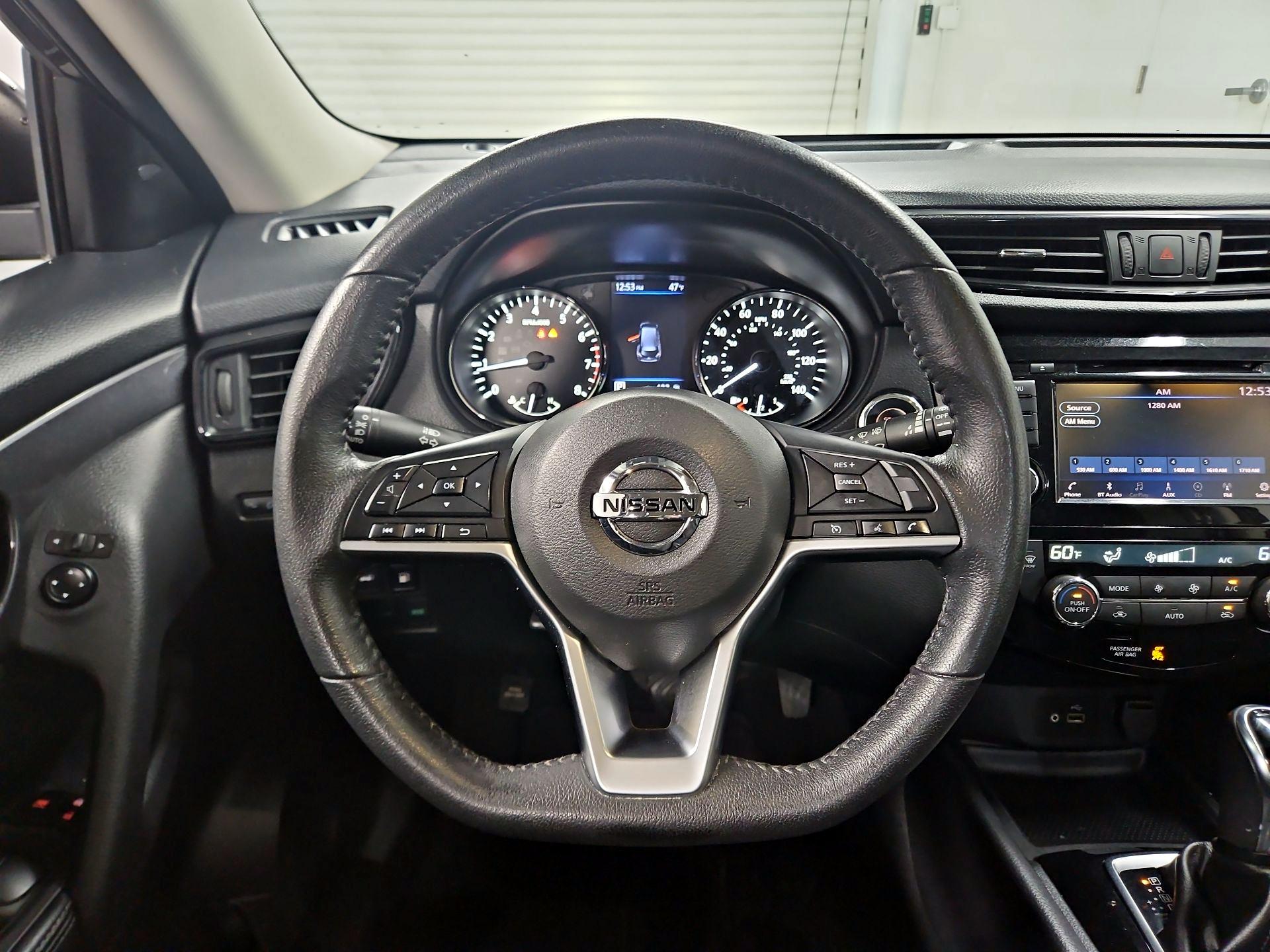 Thumbnail: 2020 Nissan Rogue - 10