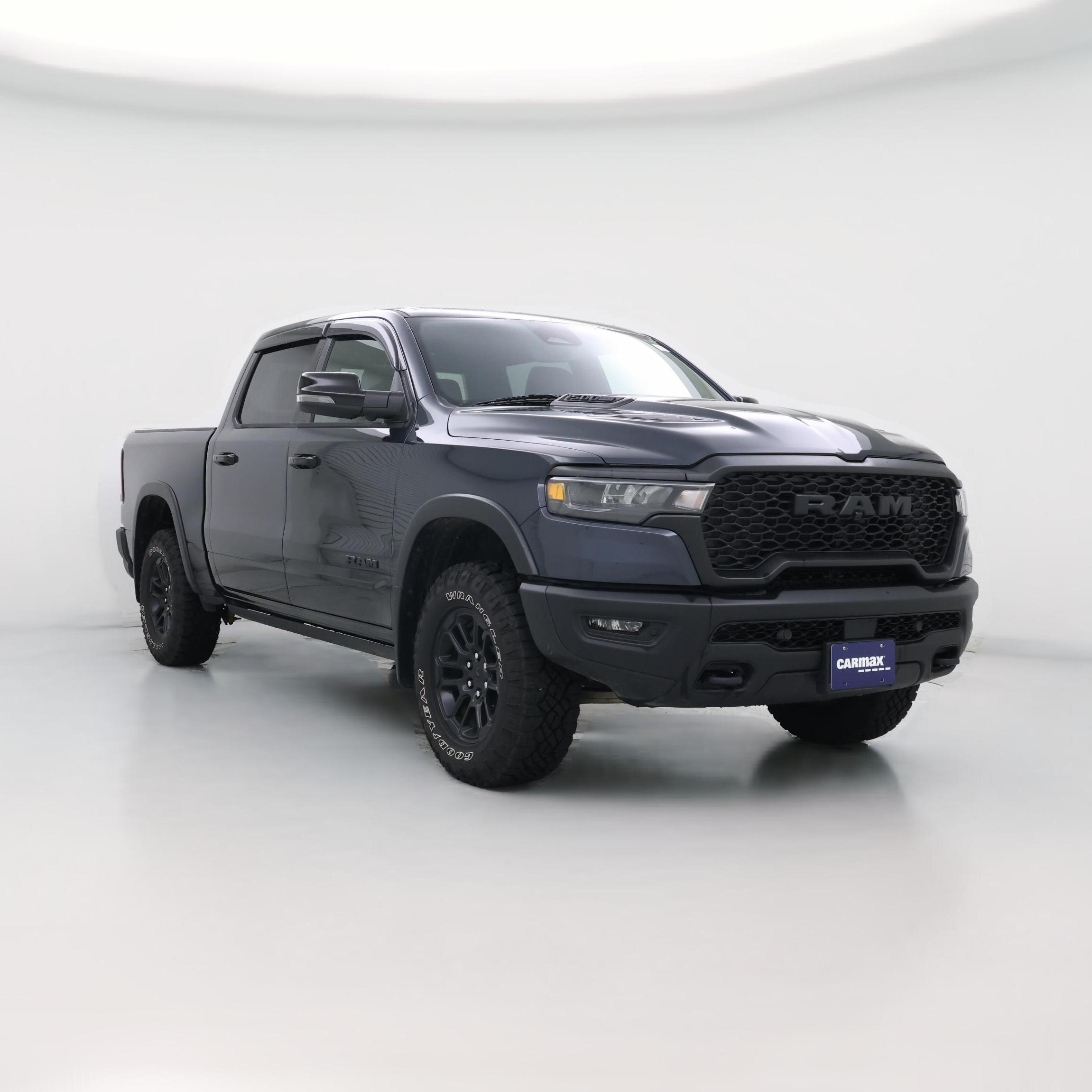 Thumbnail: 2025 RAM 1500 - 1