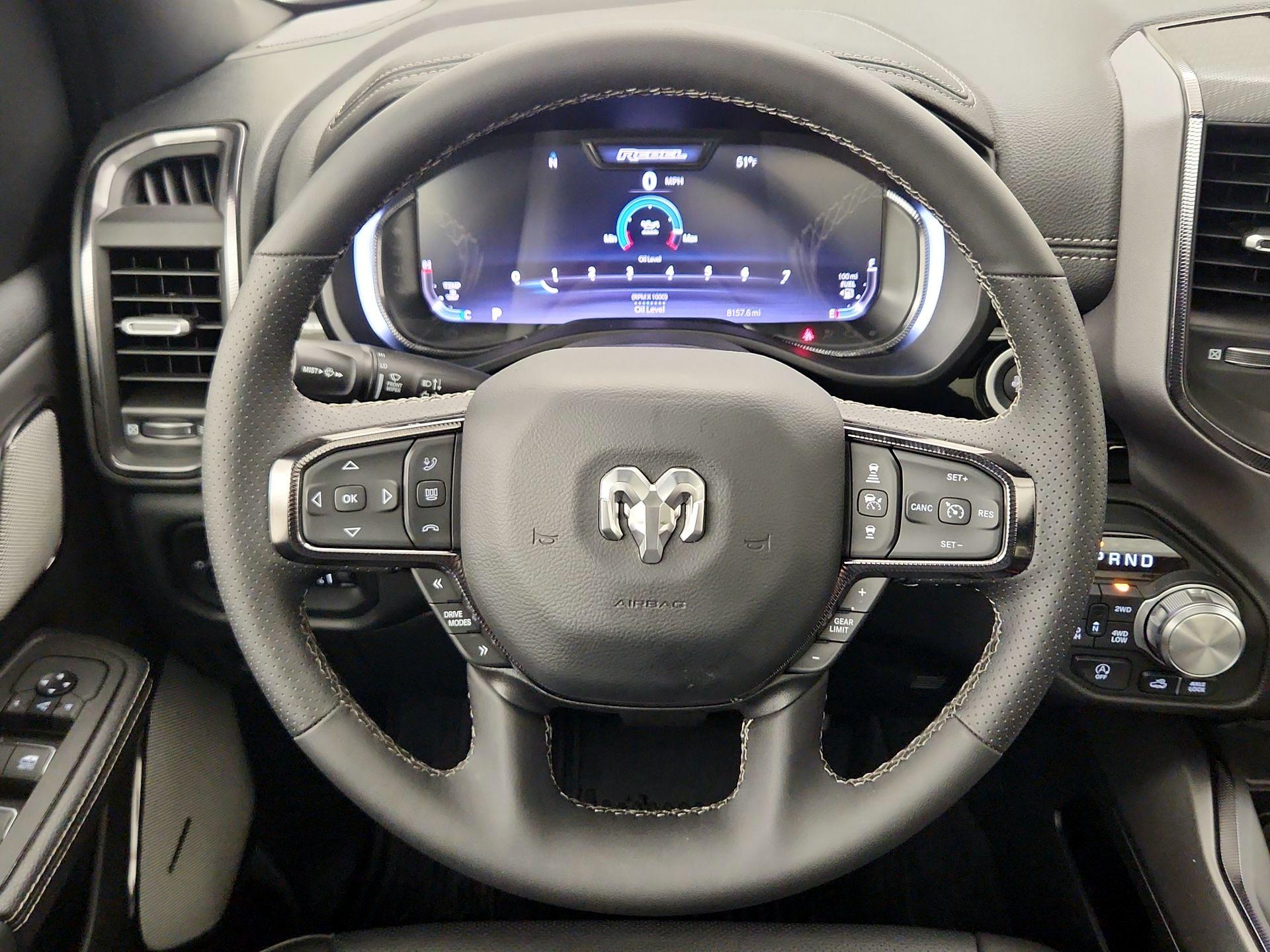 Thumbnail: 2025 RAM 1500 - 10