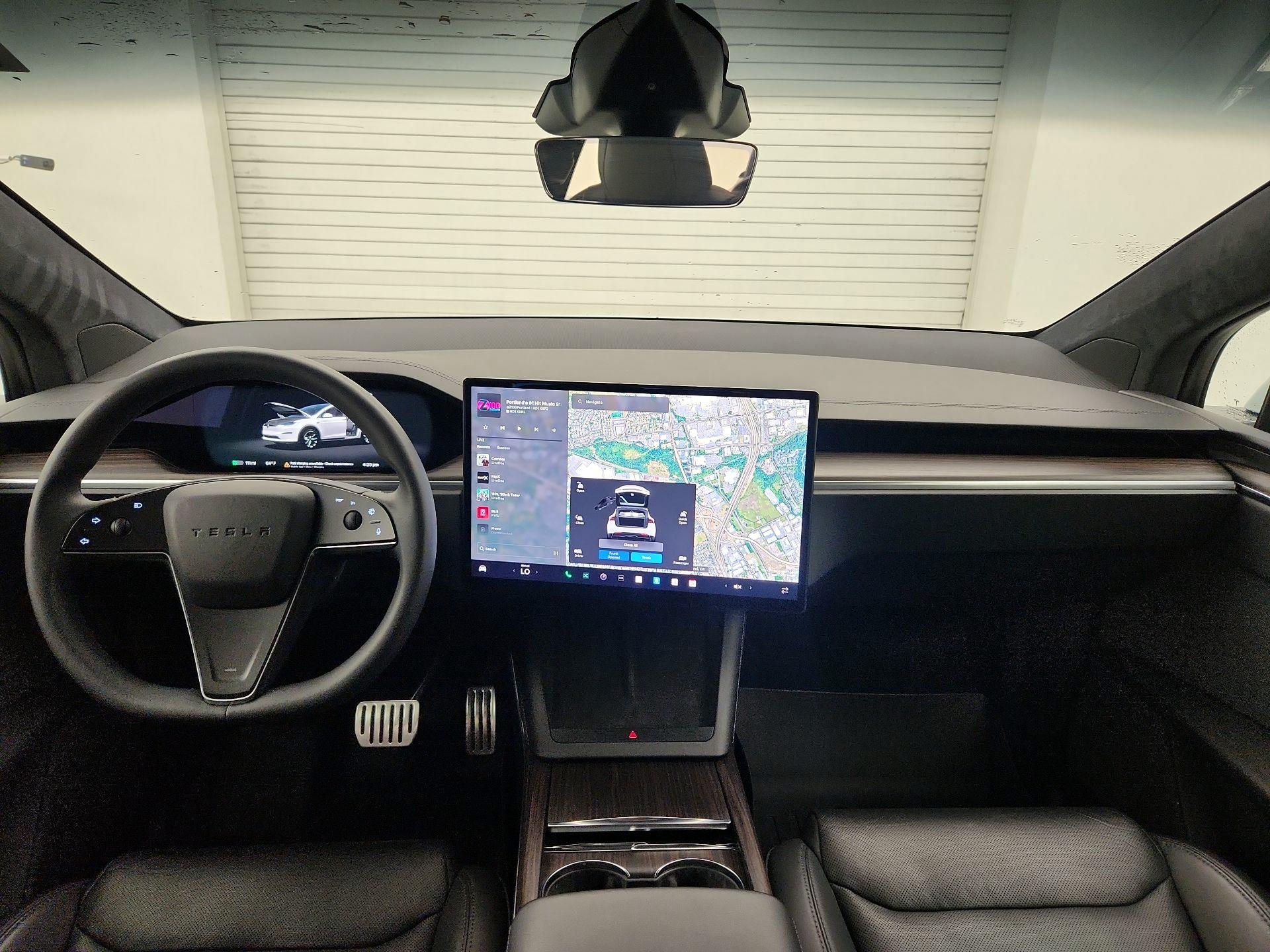 Thumbnail: 2023 Tesla Model X - 9