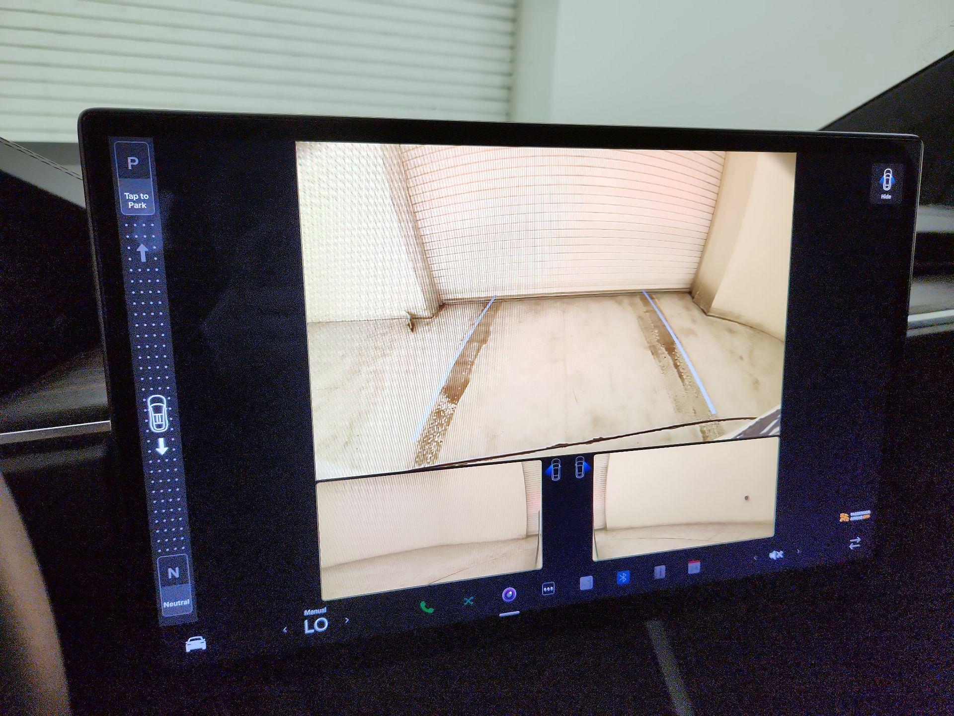 Thumbnail: 2023 Tesla Model X - 14