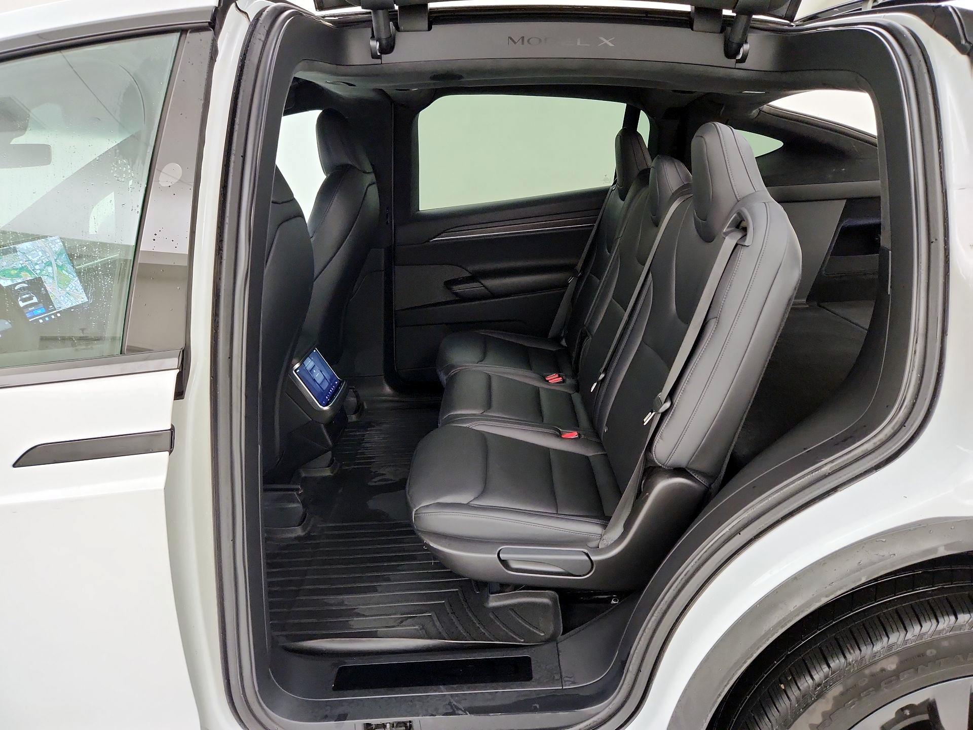 Thumbnail: 2023 Tesla Model X - 20