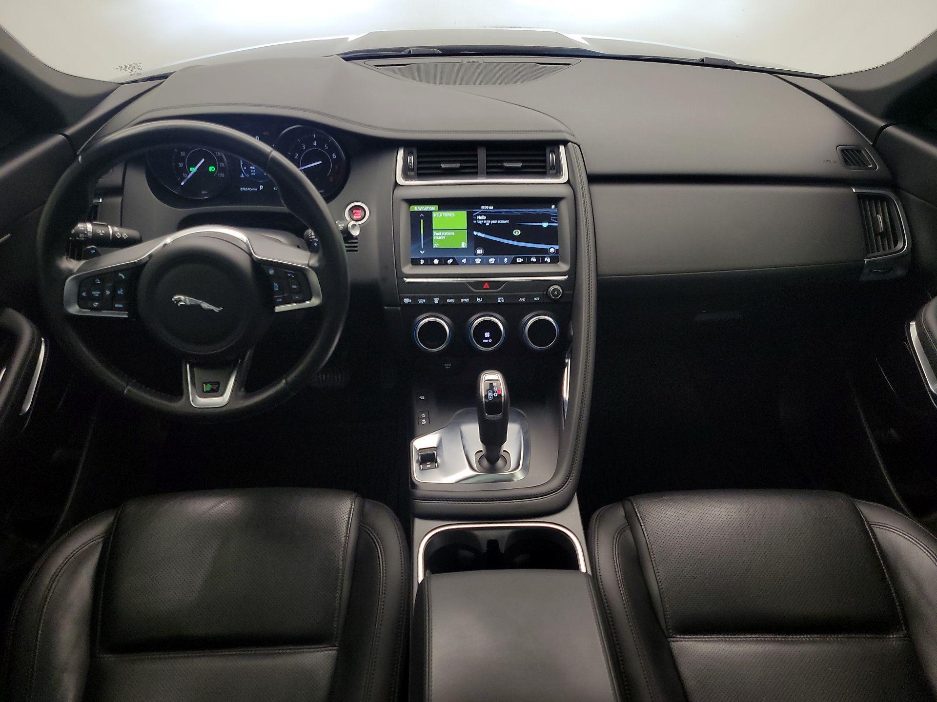 Thumbnail: 2019 Jaguar E-Pace - 9