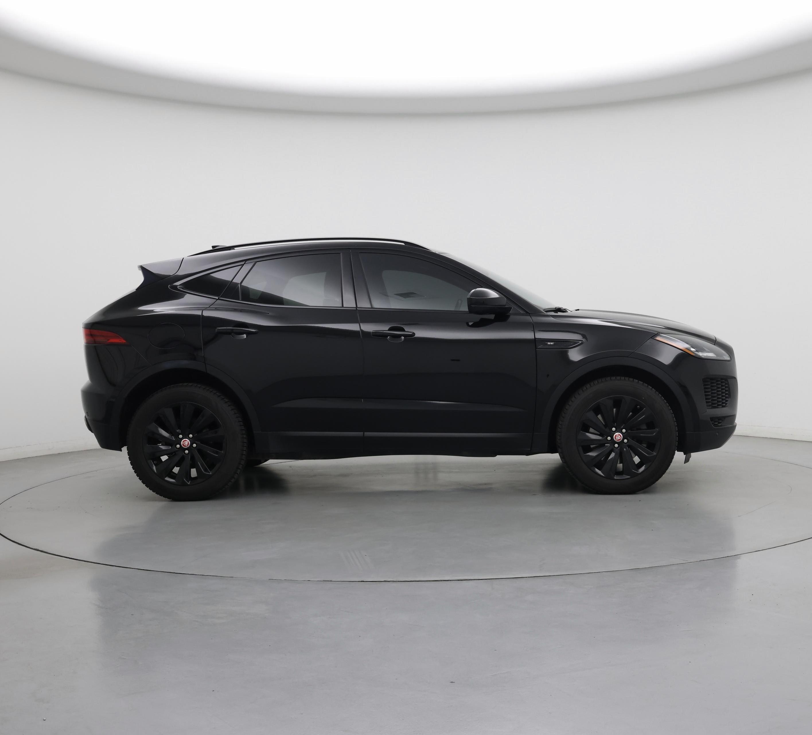 Thumbnail: 2019 Jaguar E-Pace - 7