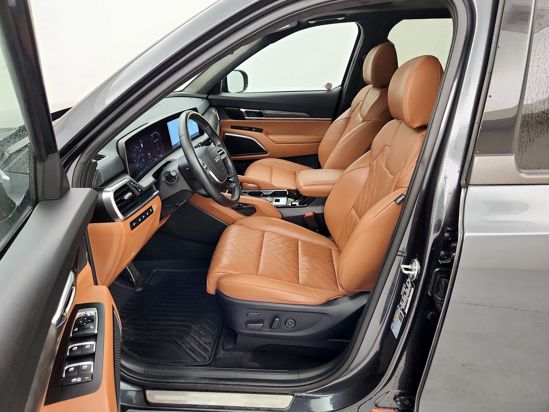 Thumbnail: 2024 Kia Telluride - 11