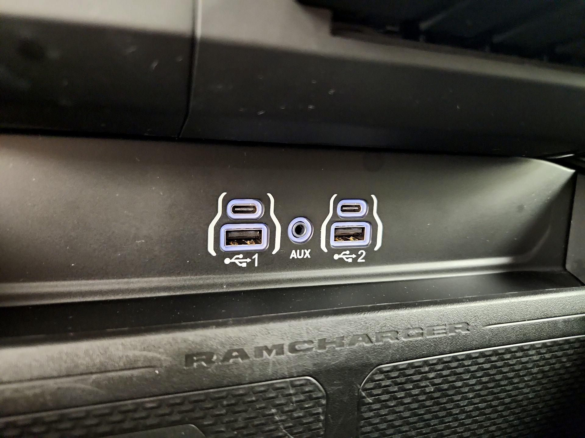 Thumbnail: 2025 RAM 1500 - 19