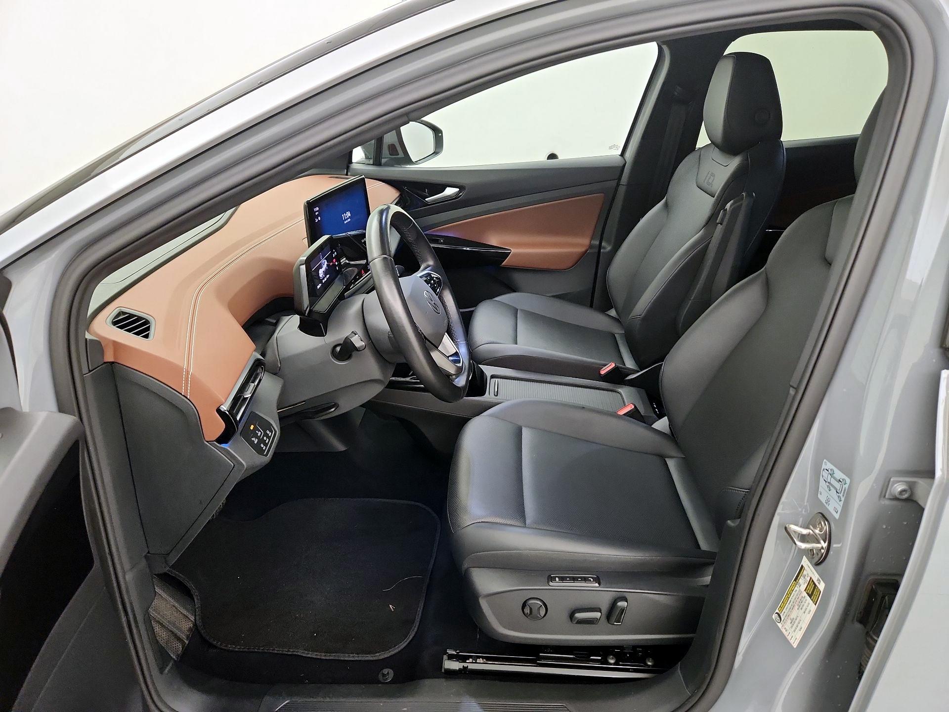 Thumbnail: 2021 Volkswagen ID.4 - 11