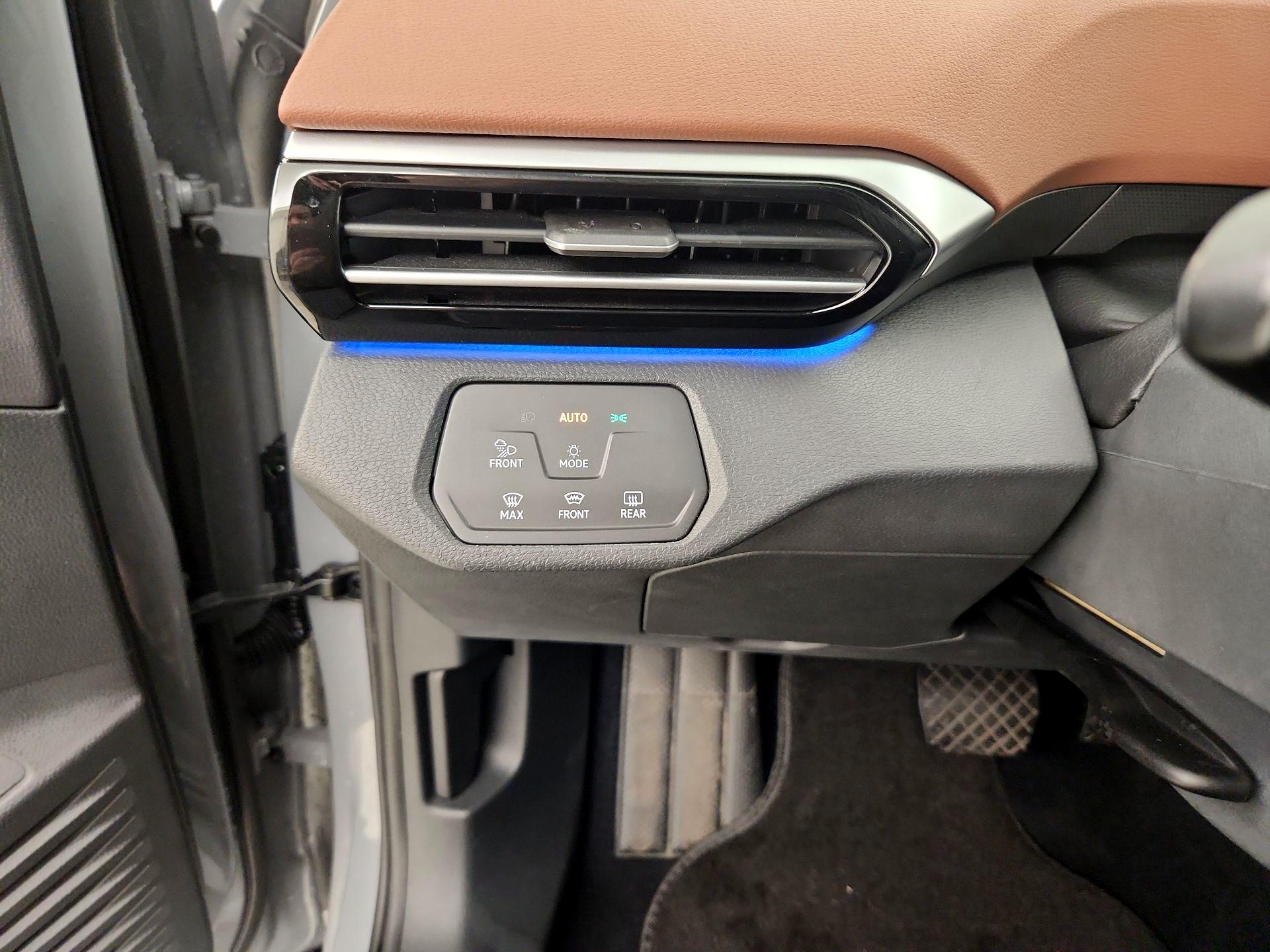 Thumbnail: 2021 Volkswagen ID.4 - 13