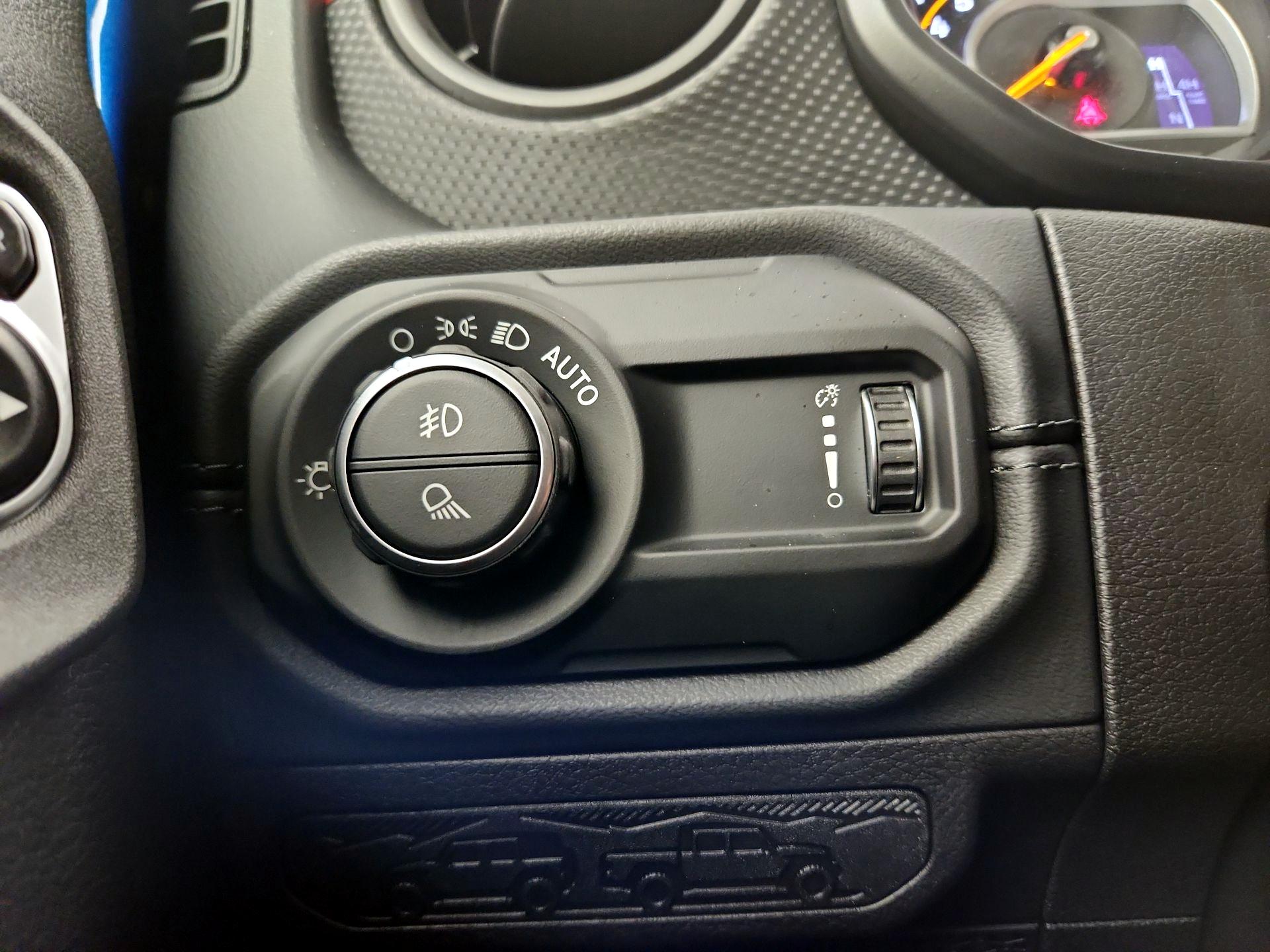 Thumbnail: 2024 Jeep Gladiator - 13