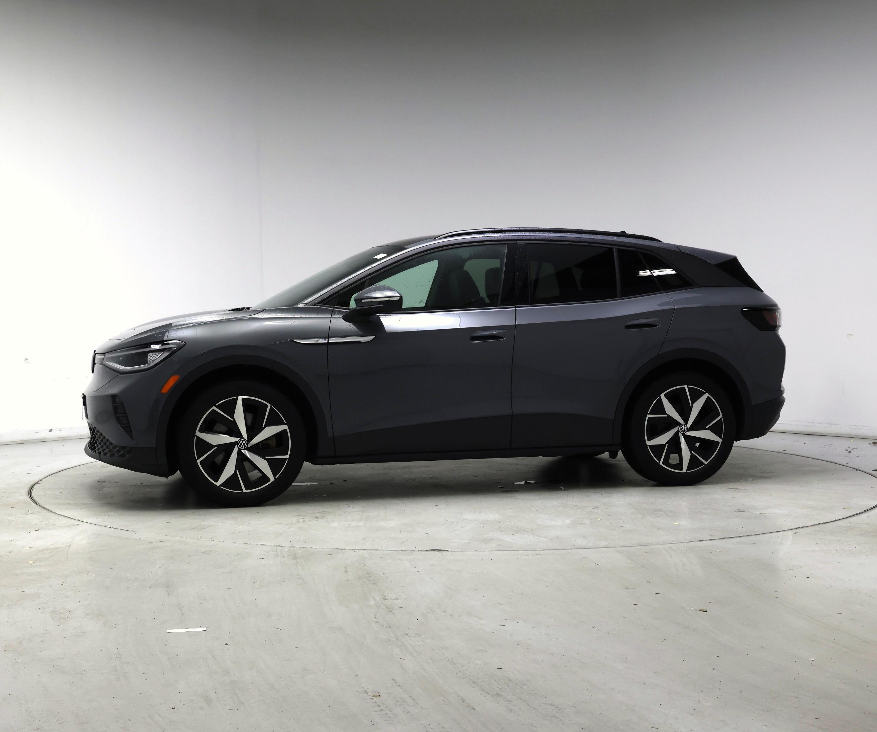 Thumbnail: 2023 Volkswagen ID.4 - 3