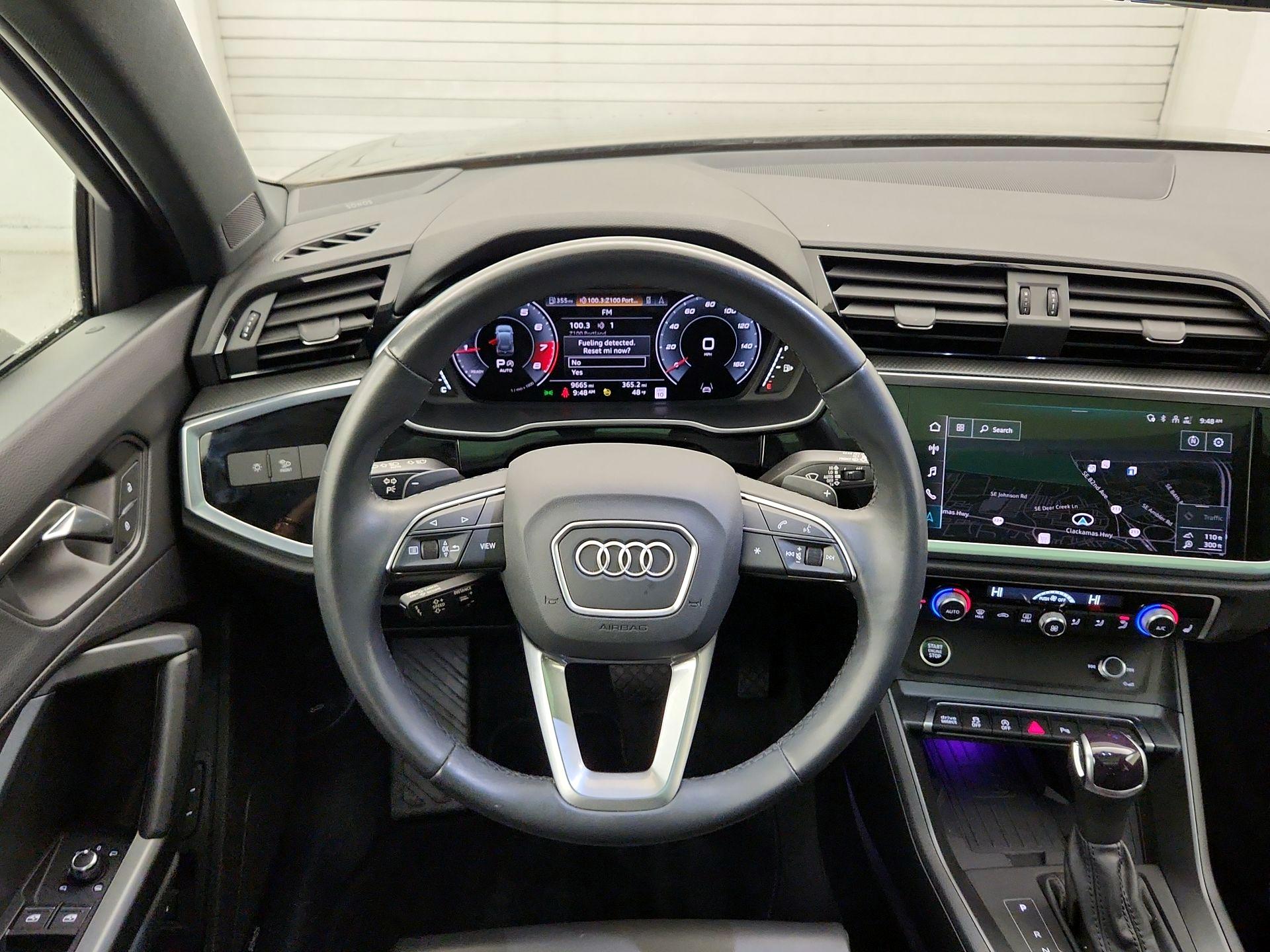 Thumbnail: 2024 Audi Q3 - 10