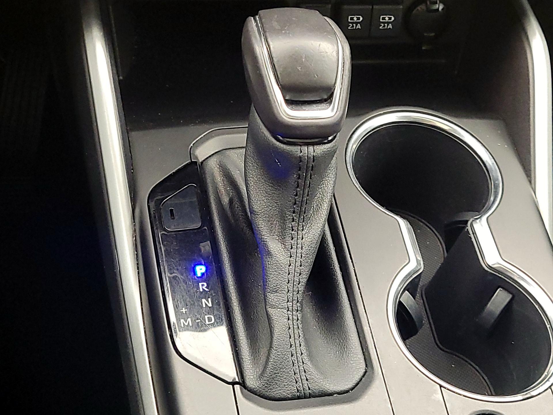 Thumbnail: 2021 Toyota Highlander - 18