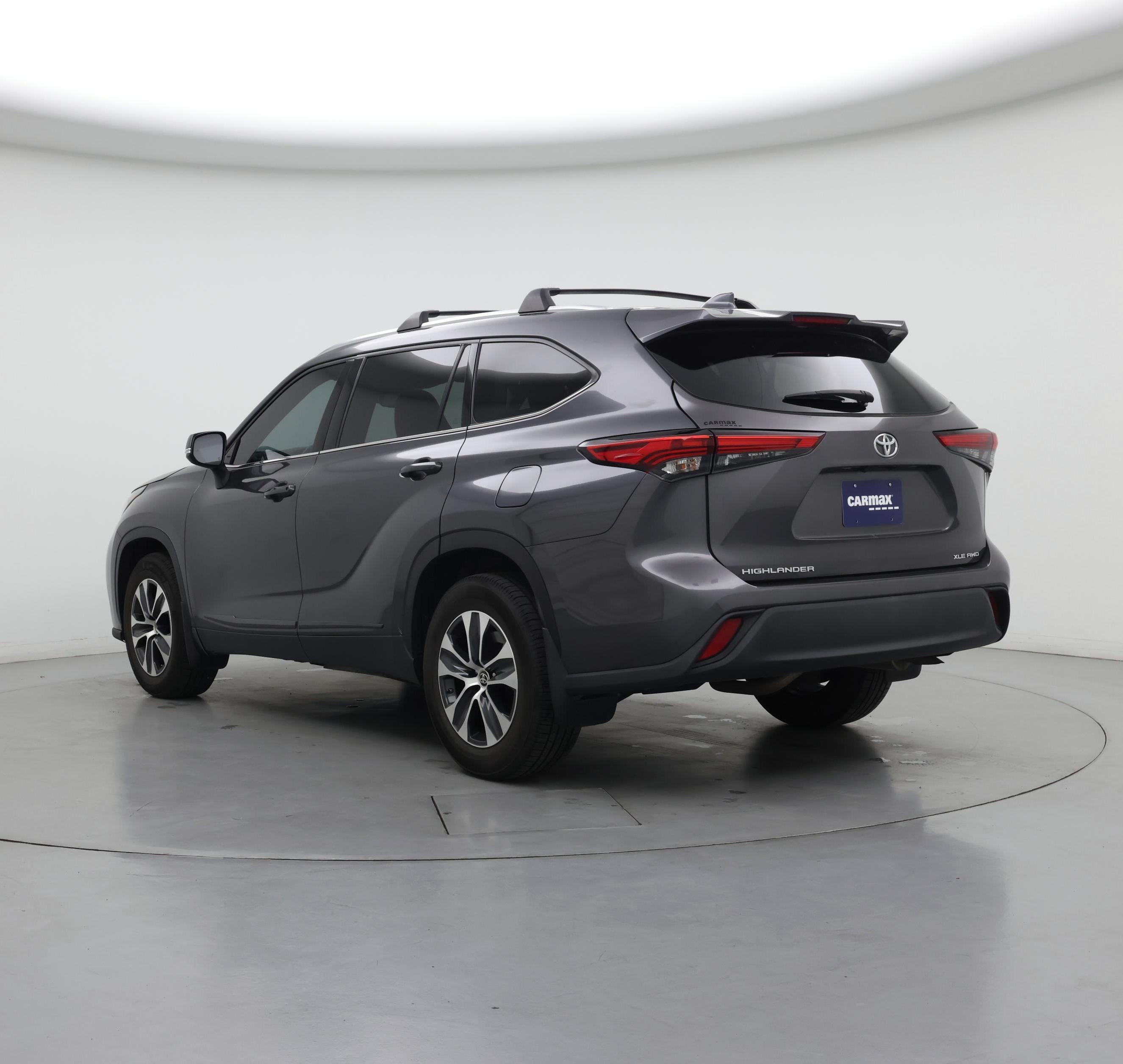 Thumbnail: 2021 Toyota Highlander - 2