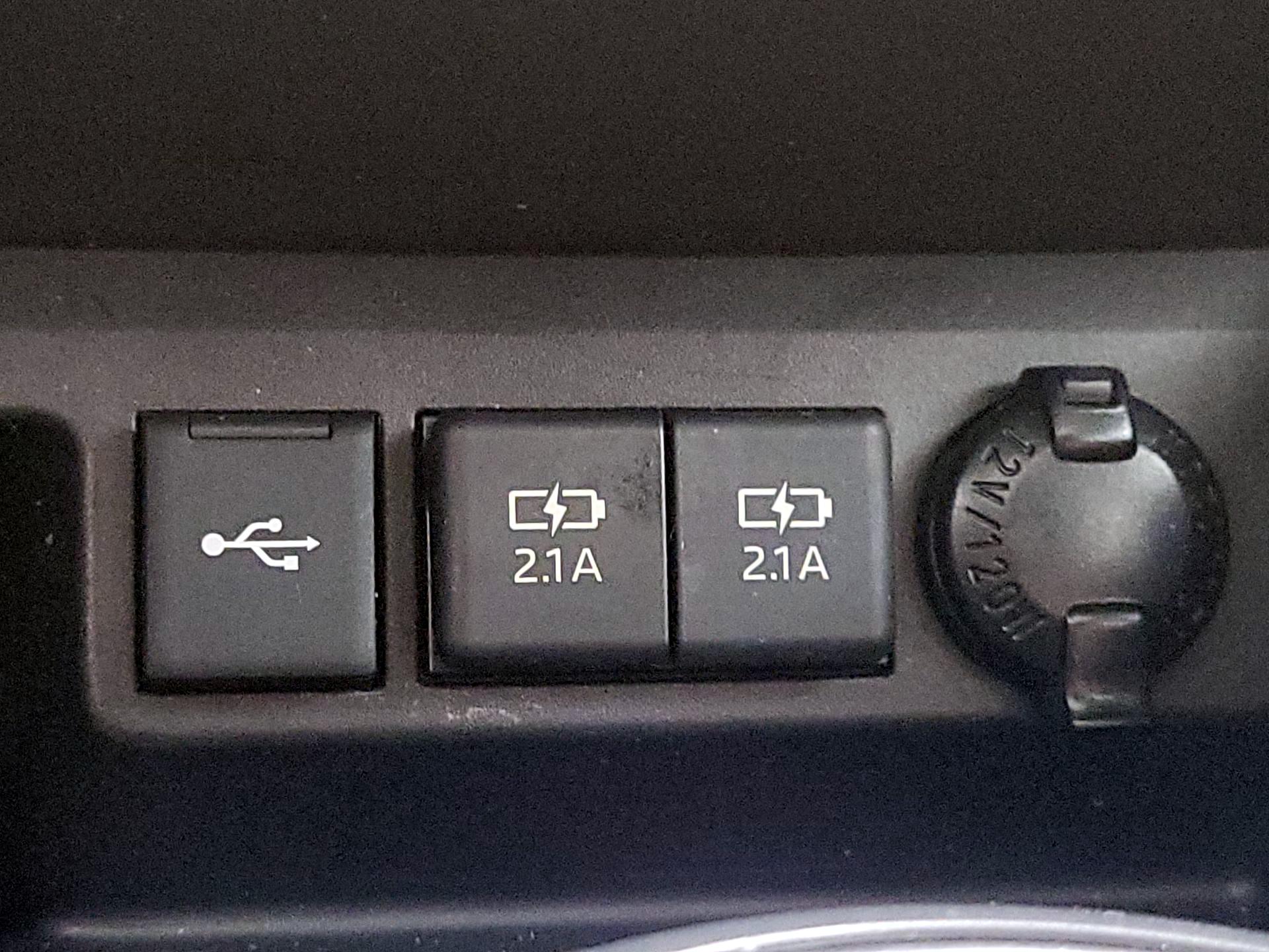 Thumbnail: 2021 Toyota Highlander - 19