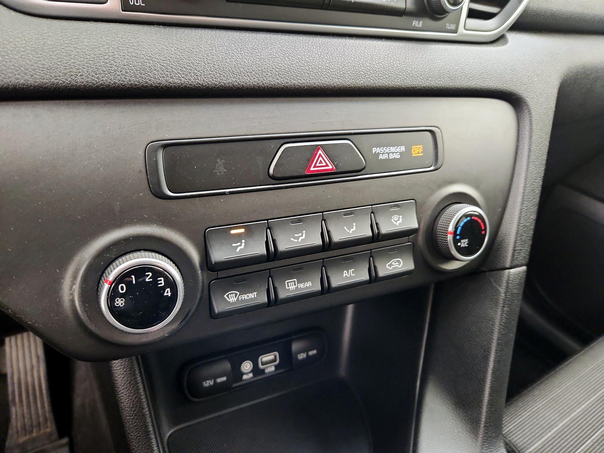 Thumbnail: 2018 Kia Sportage - 16