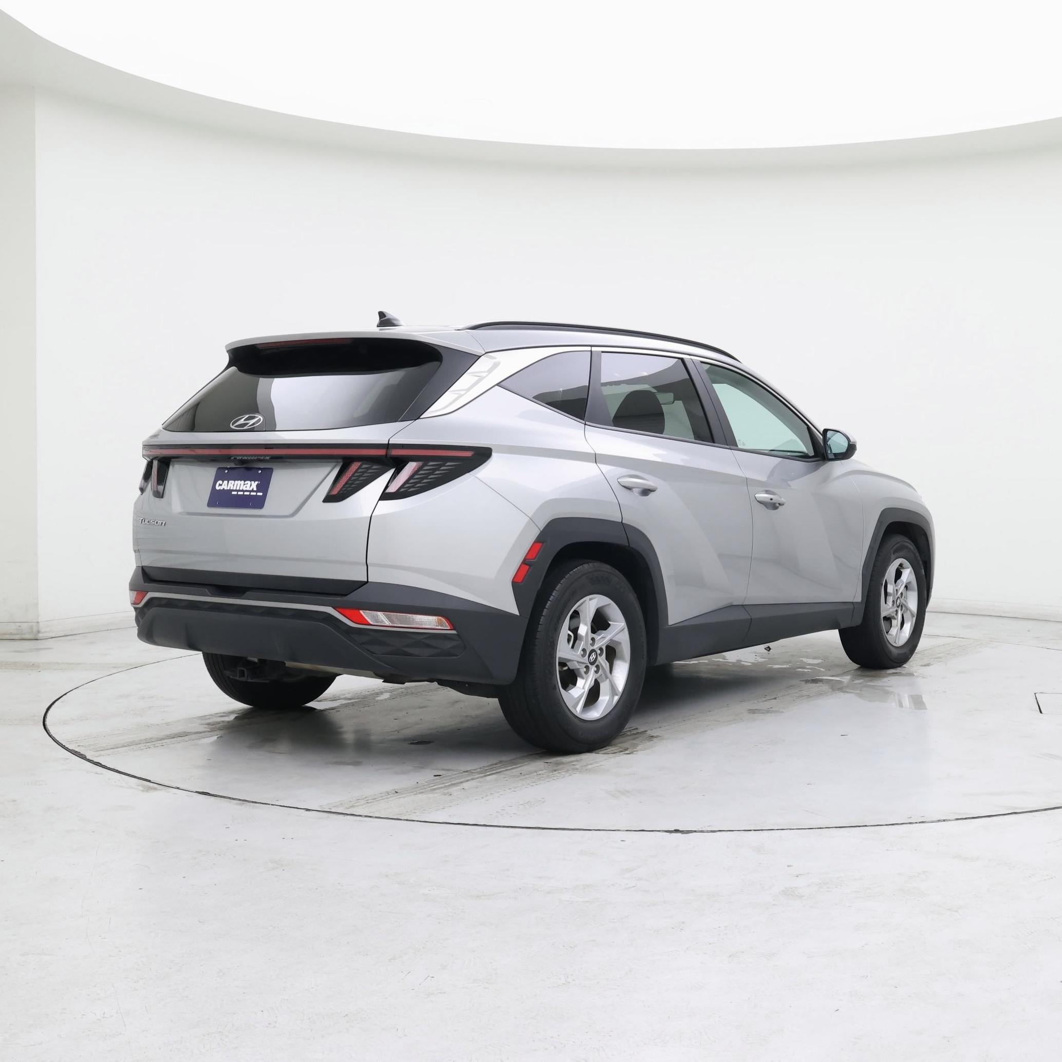 Thumbnail: 2022 Hyundai Tucson - 8