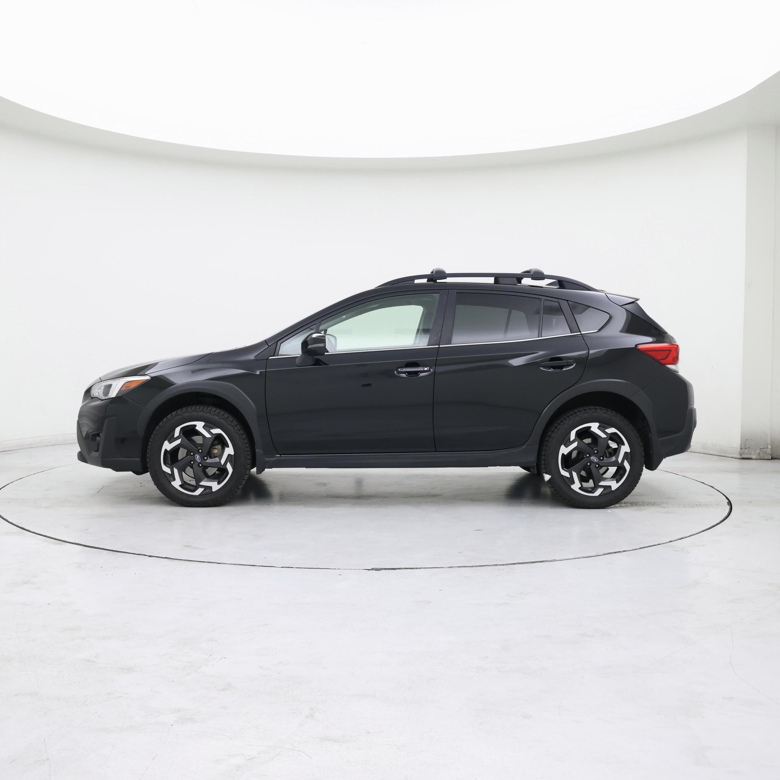 Thumbnail: 2022 Subaru Crosstrek - 3