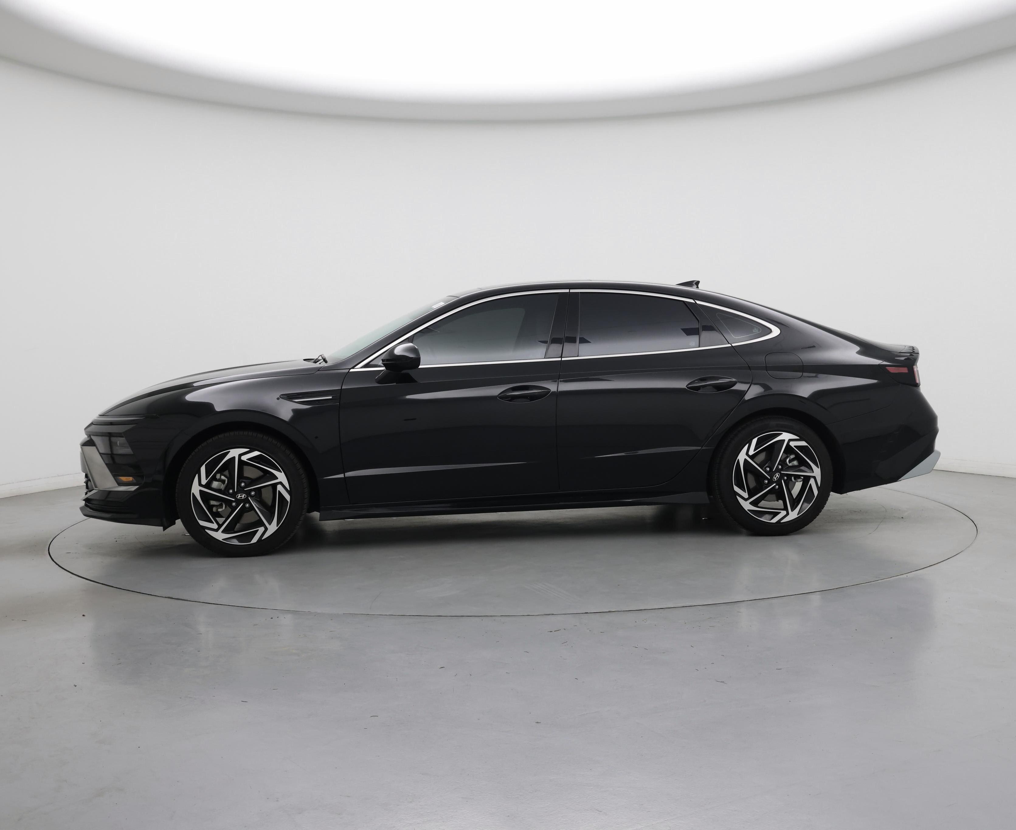 Thumbnail: 2024 Hyundai Sonata - 3