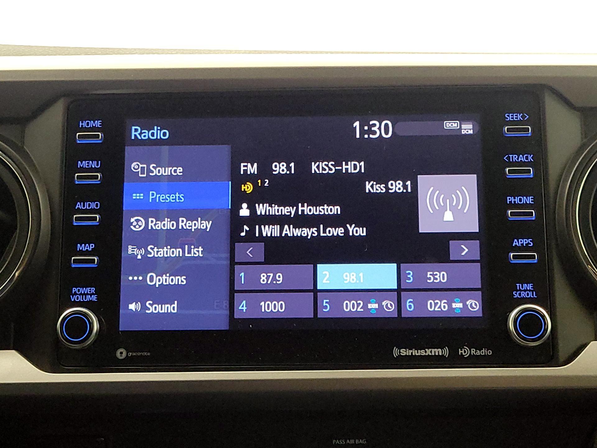 Thumbnail: 2020 Toyota Tacoma - 16