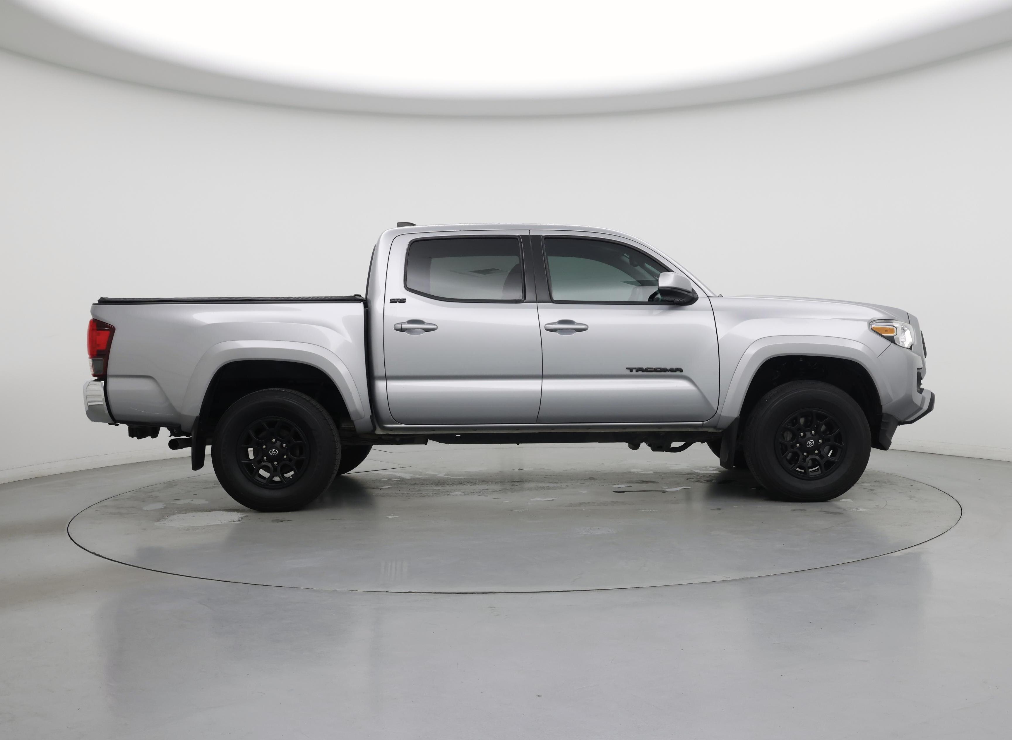 Thumbnail: 2020 Toyota Tacoma - 7