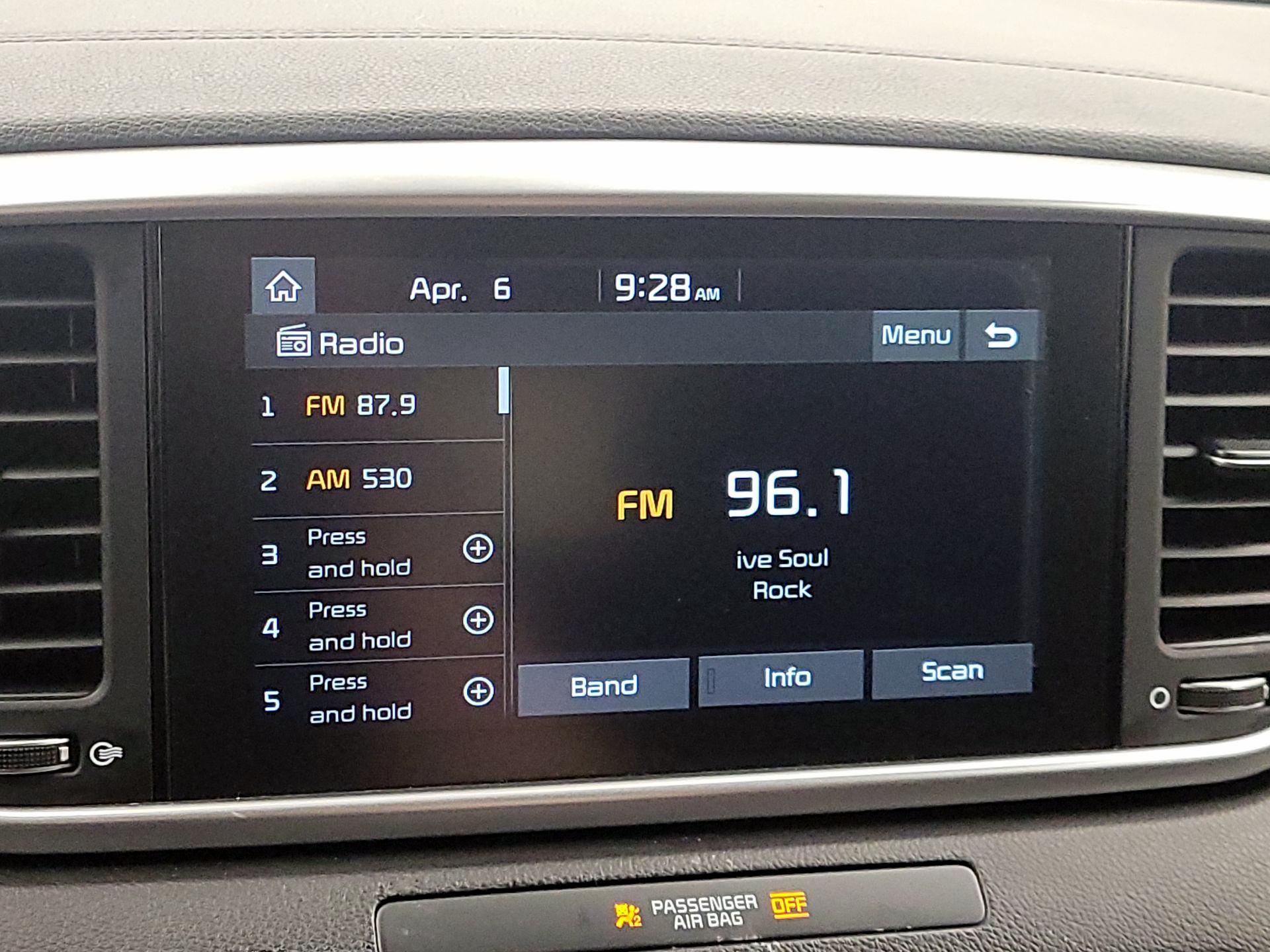 Thumbnail: 2021 Kia Sportage - 15