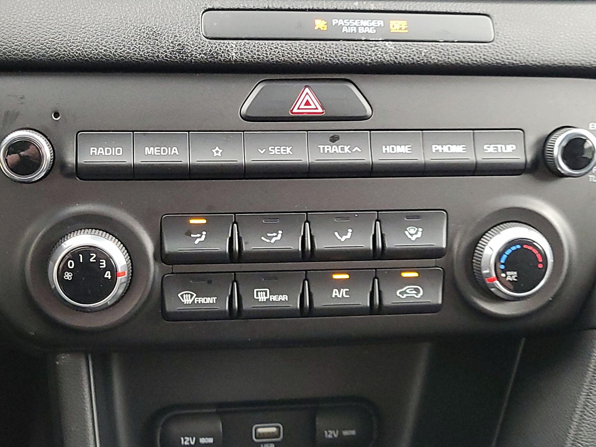 Thumbnail: 2021 Kia Sportage - 16