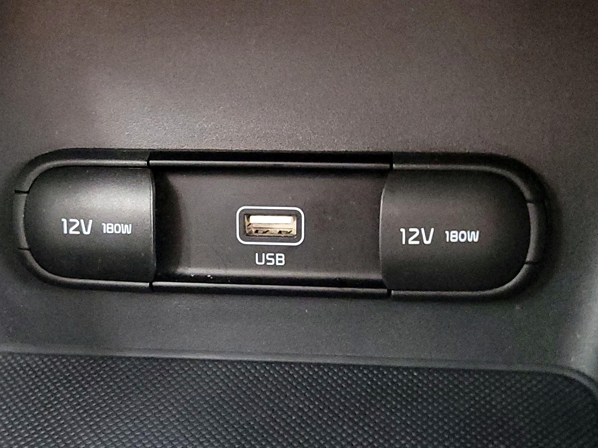 Thumbnail: 2021 Kia Sportage - 18