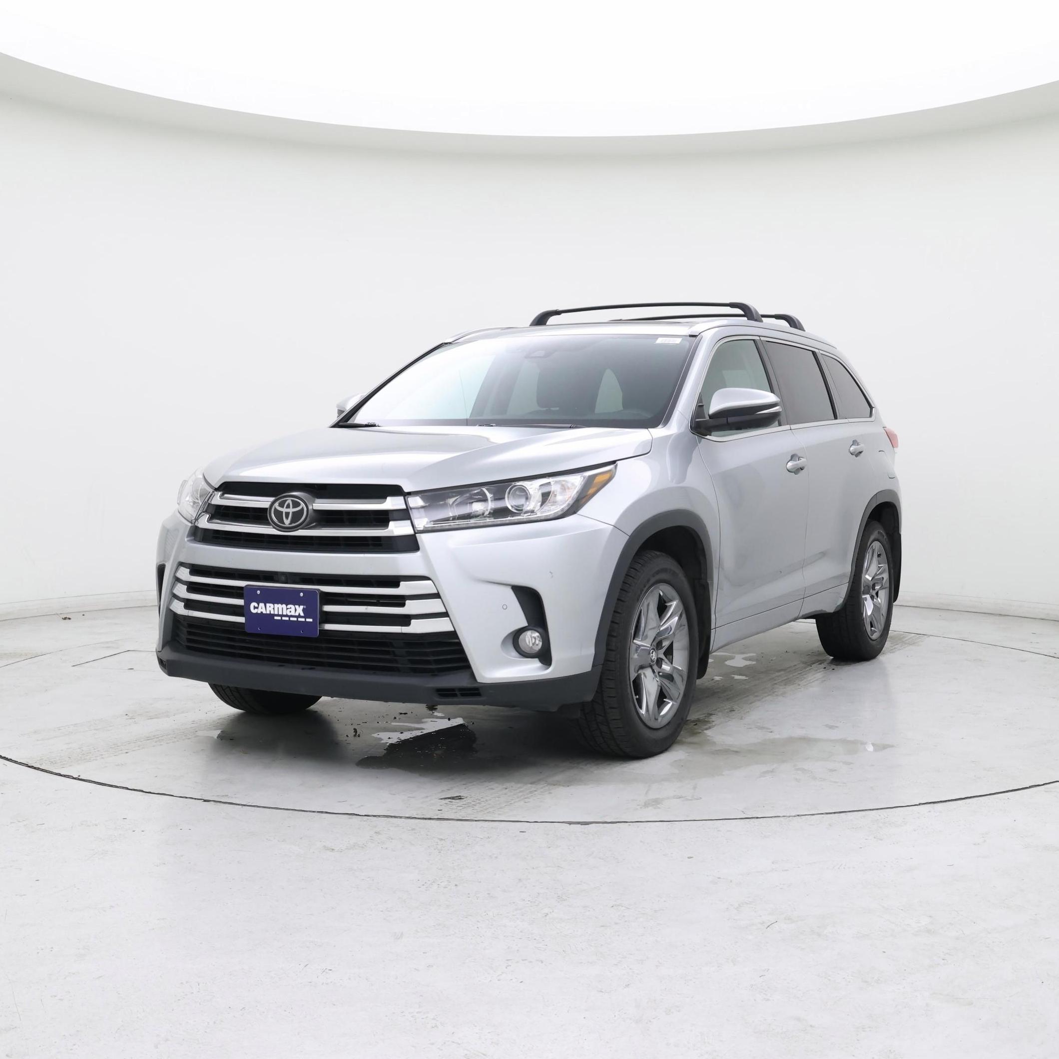 Thumbnail: 2017 Toyota Highlander - 4