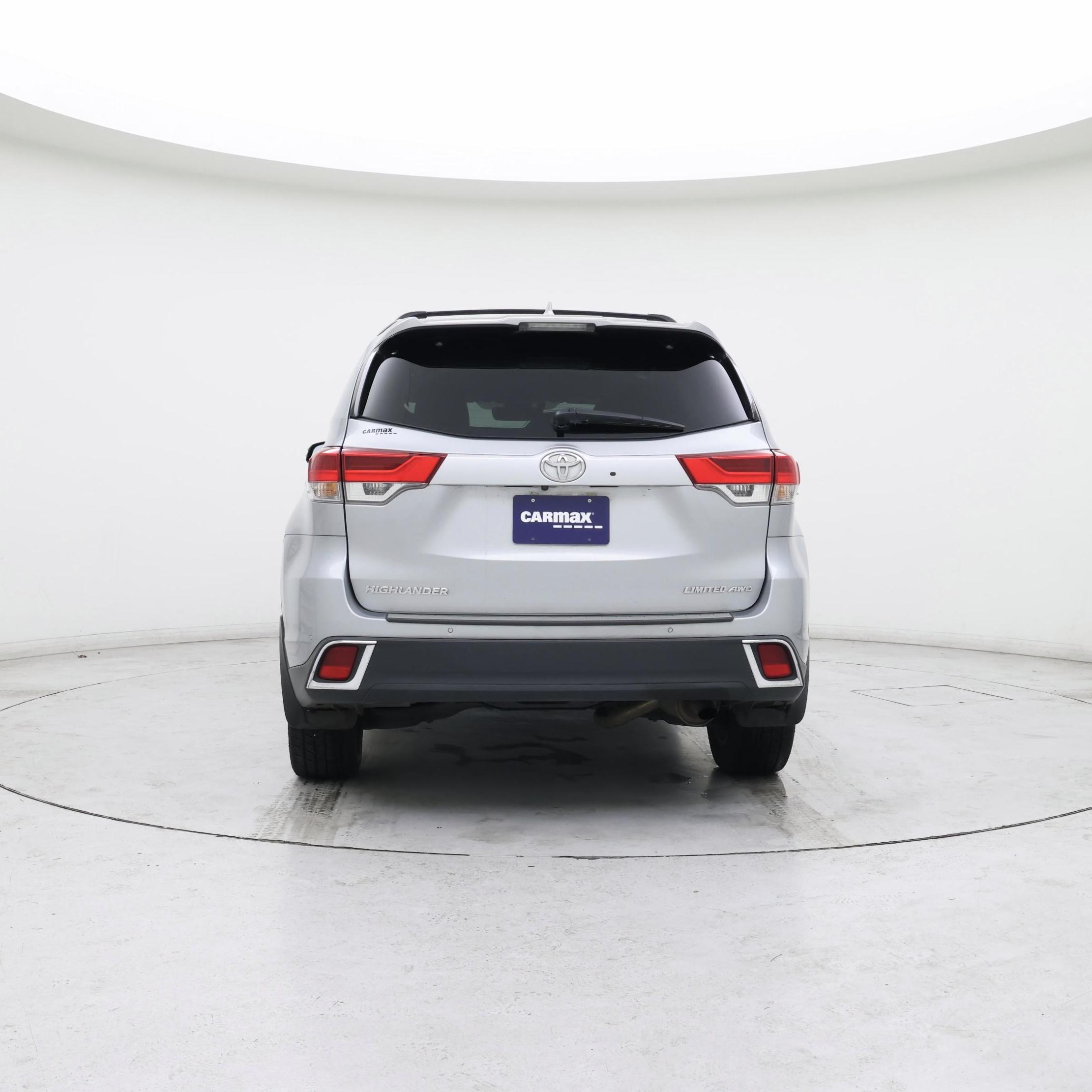 Thumbnail: 2017 Toyota Highlander - 6