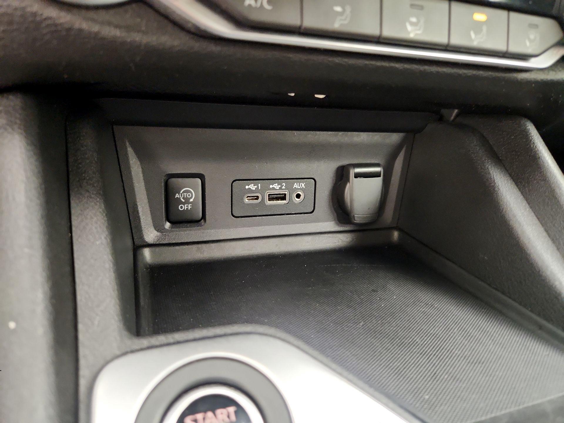 Thumbnail: 2024 Nissan Sentra - 18