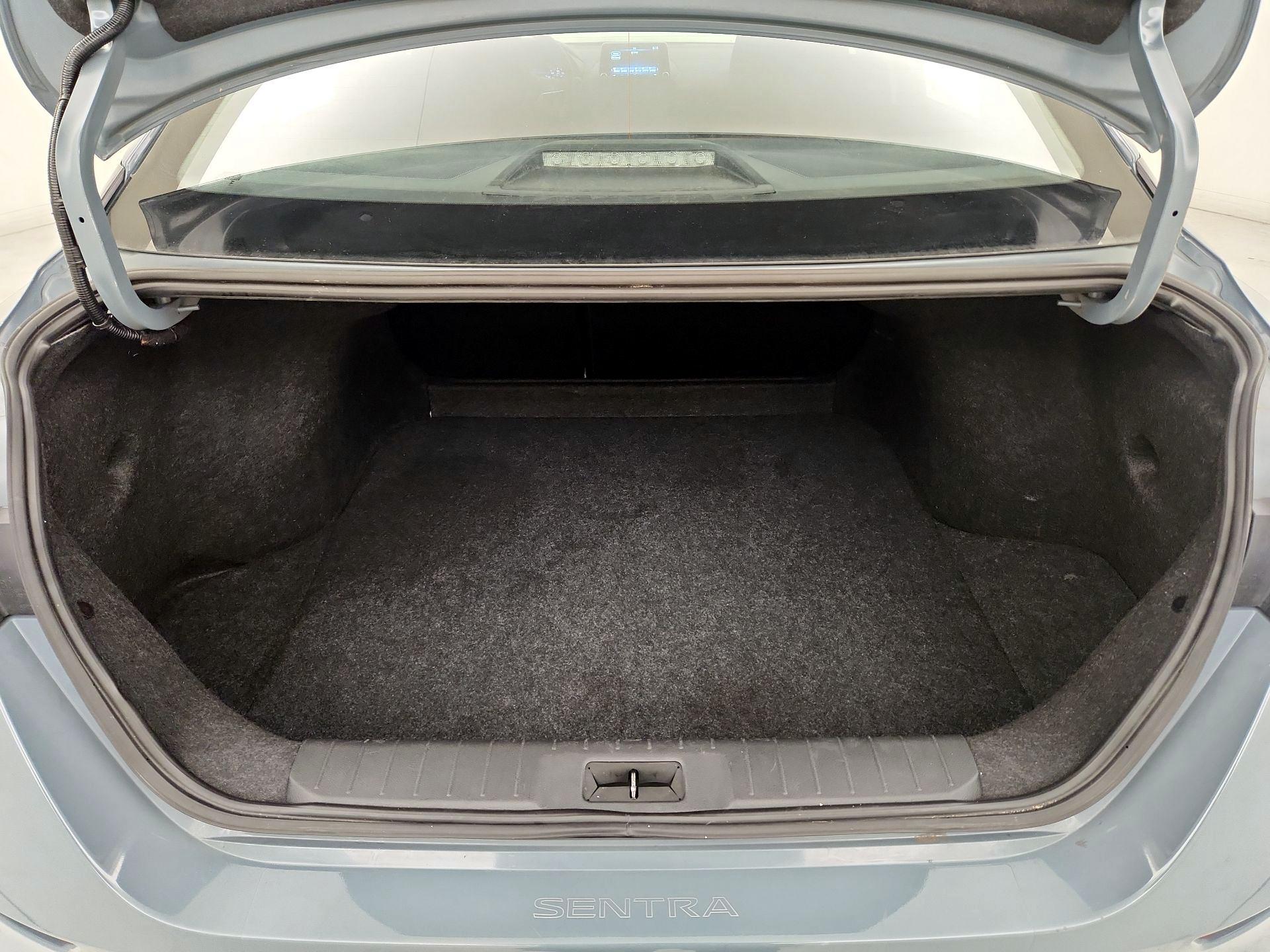 Thumbnail: 2024 Nissan Sentra - 20