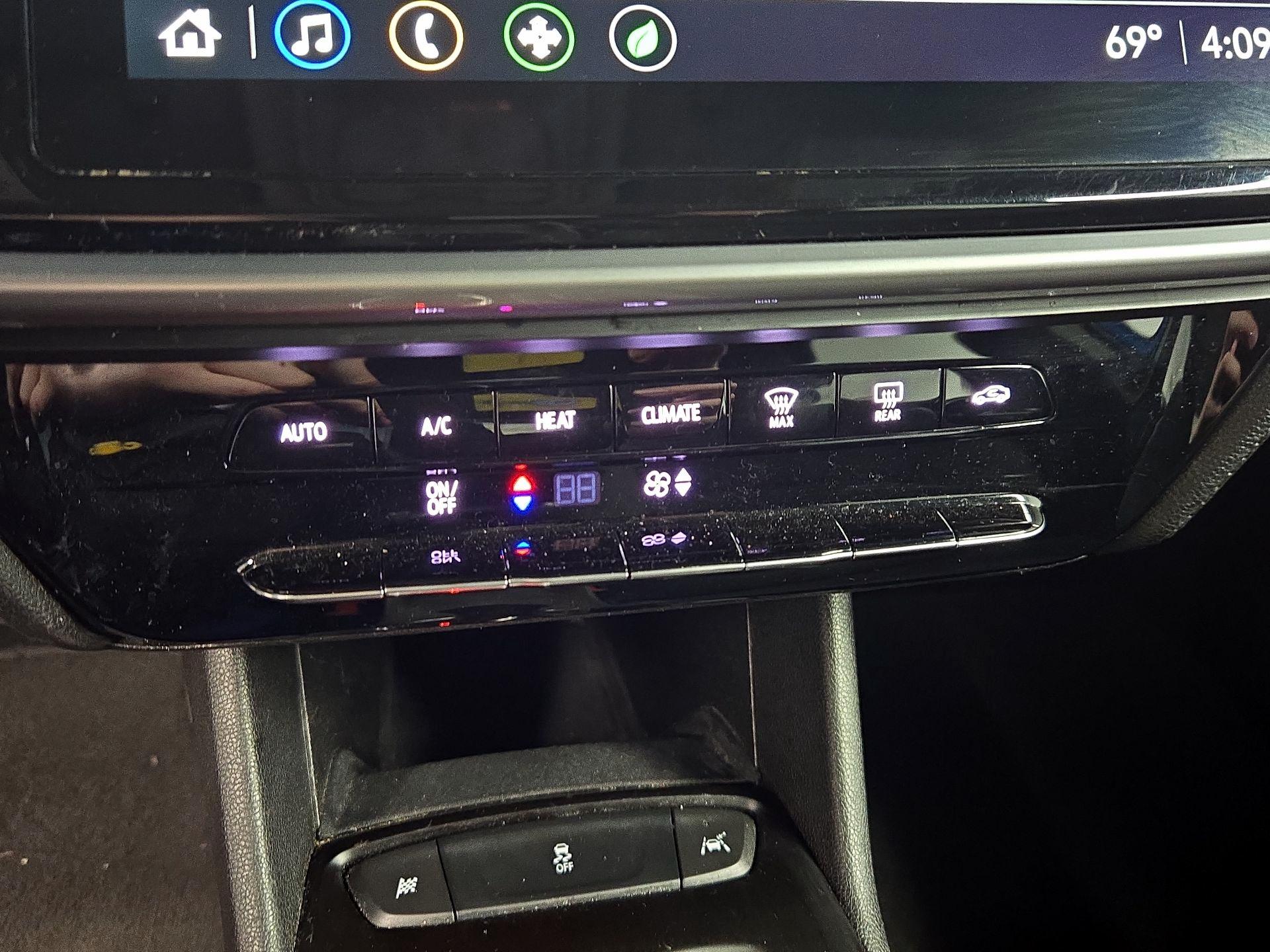 Thumbnail: 2023 Chevrolet Bolt EV - 16