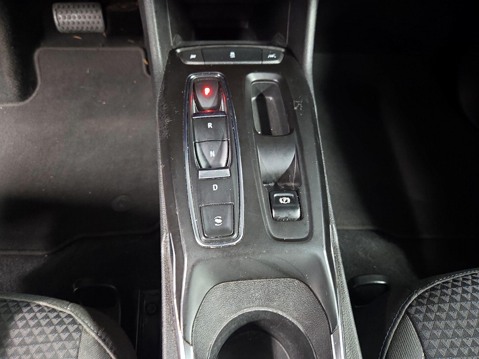 Thumbnail: 2023 Chevrolet Bolt EV - 17