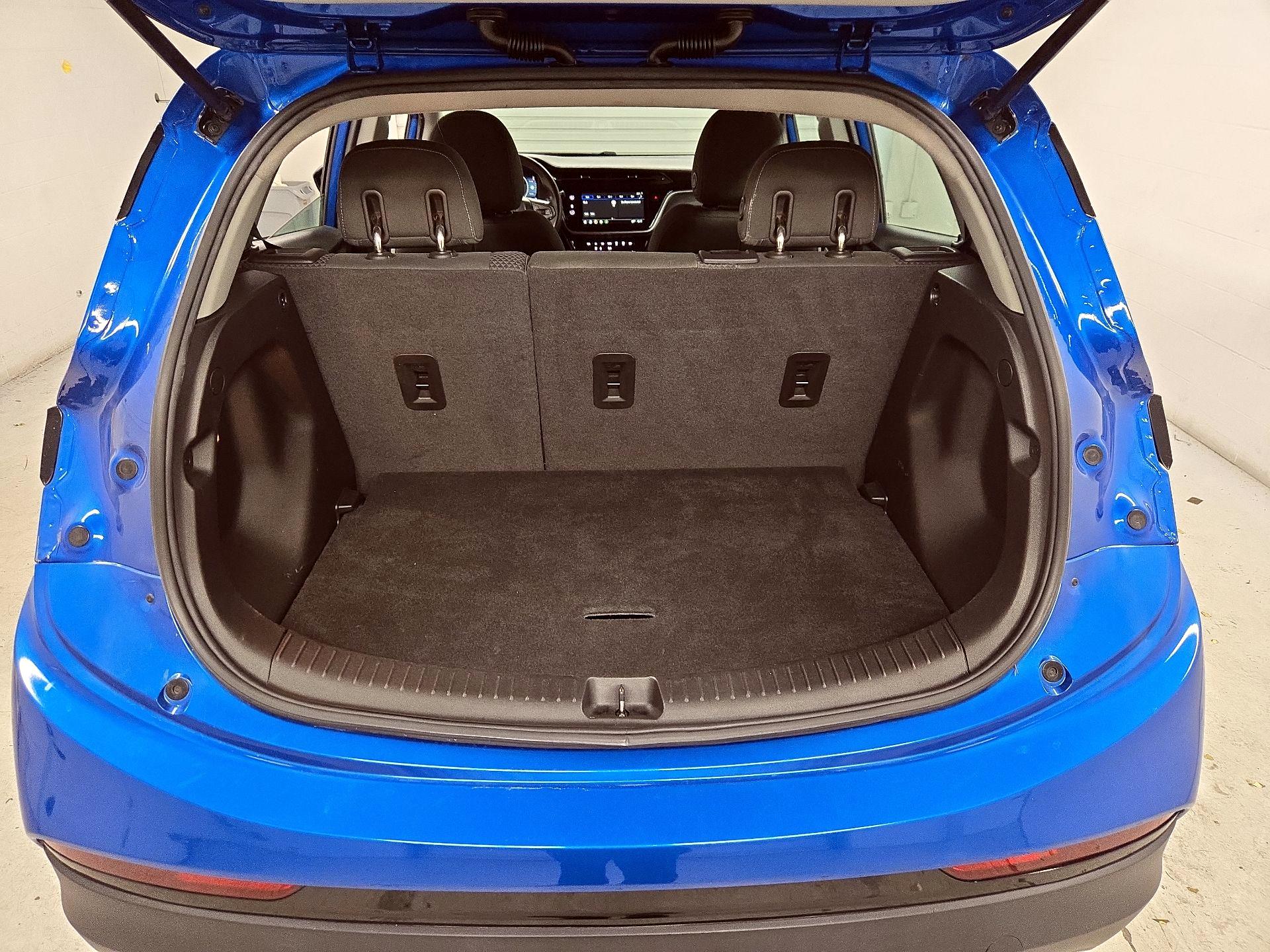 Thumbnail: 2023 Chevrolet Bolt EV - 20